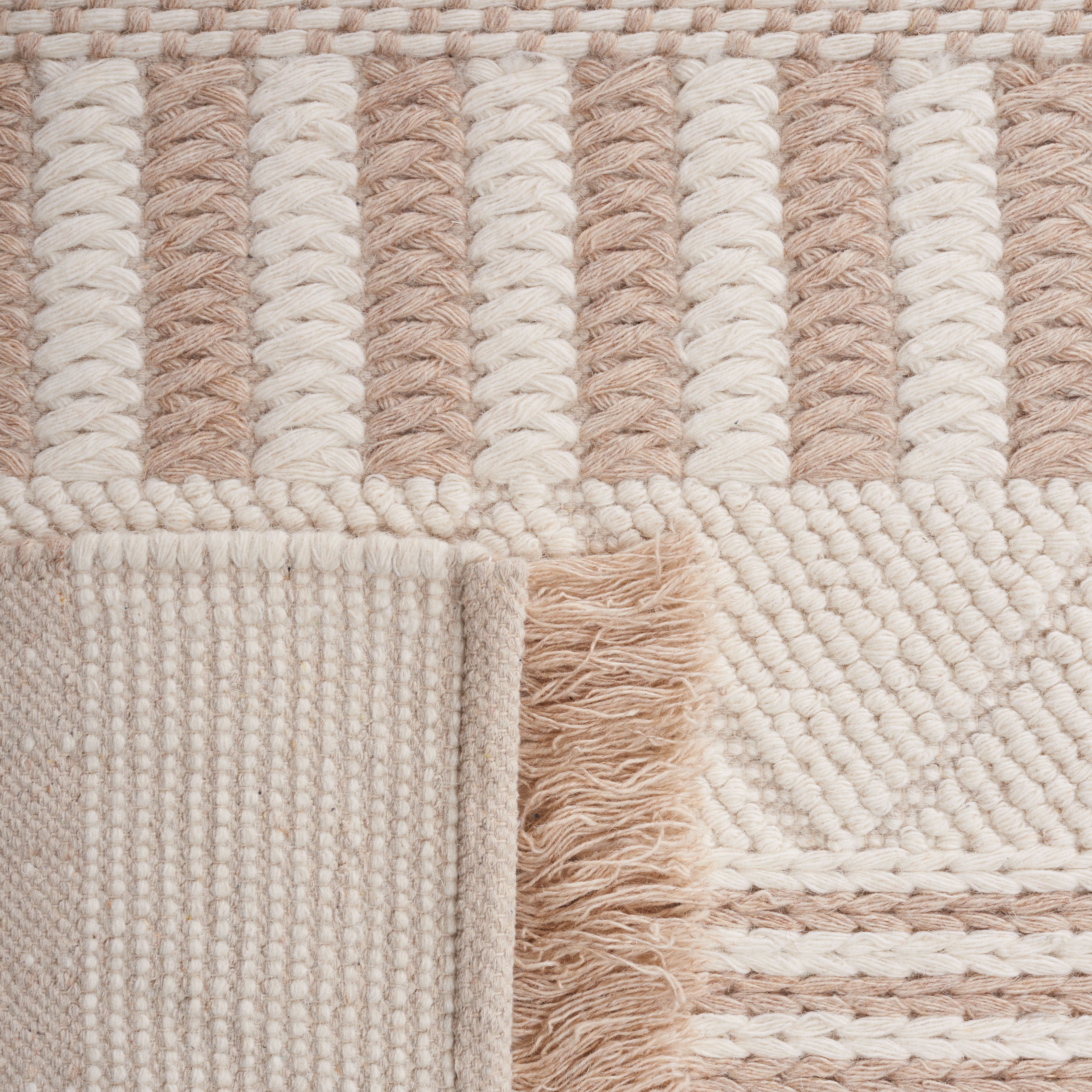 IVORY / TAUPE