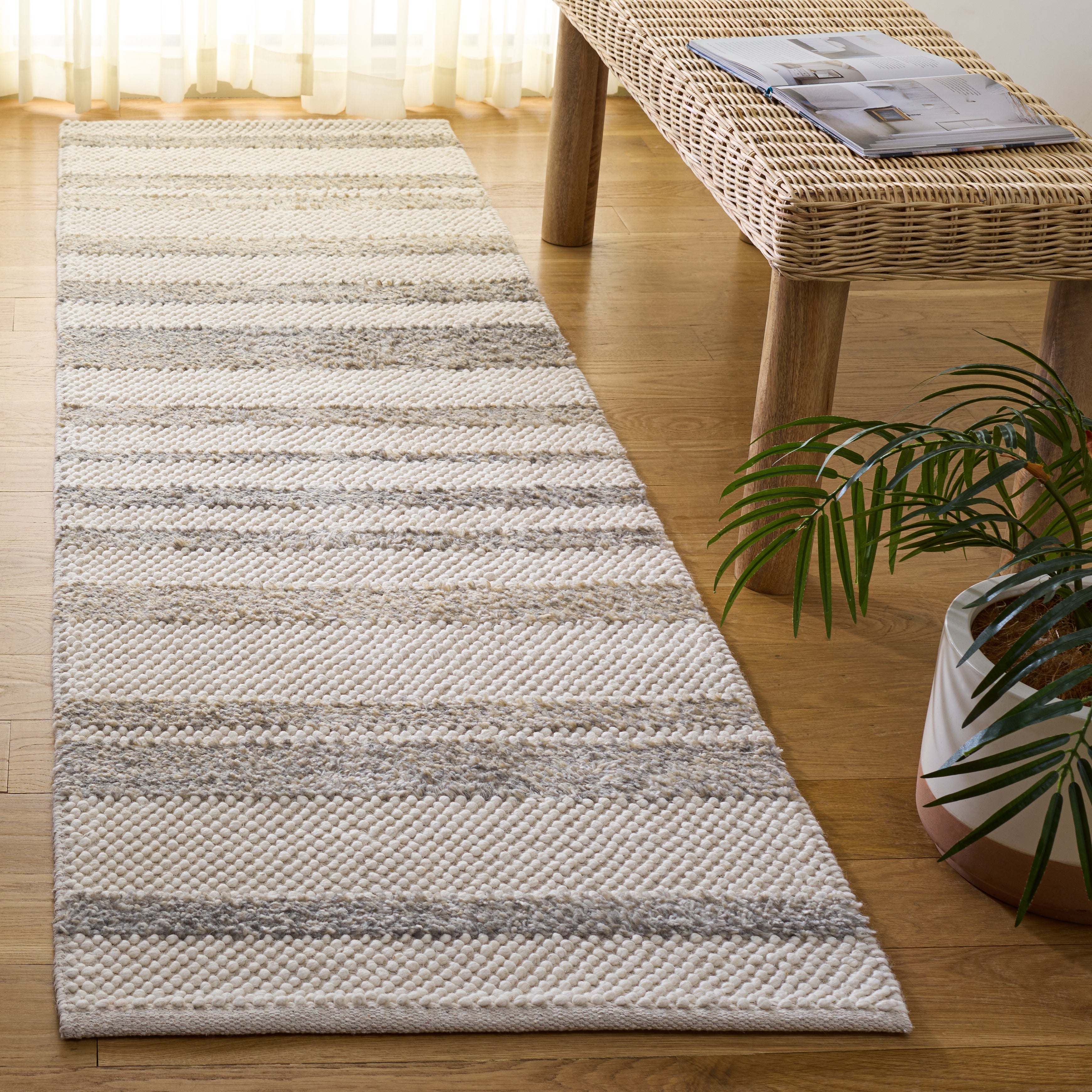 TAUPE / IVORY