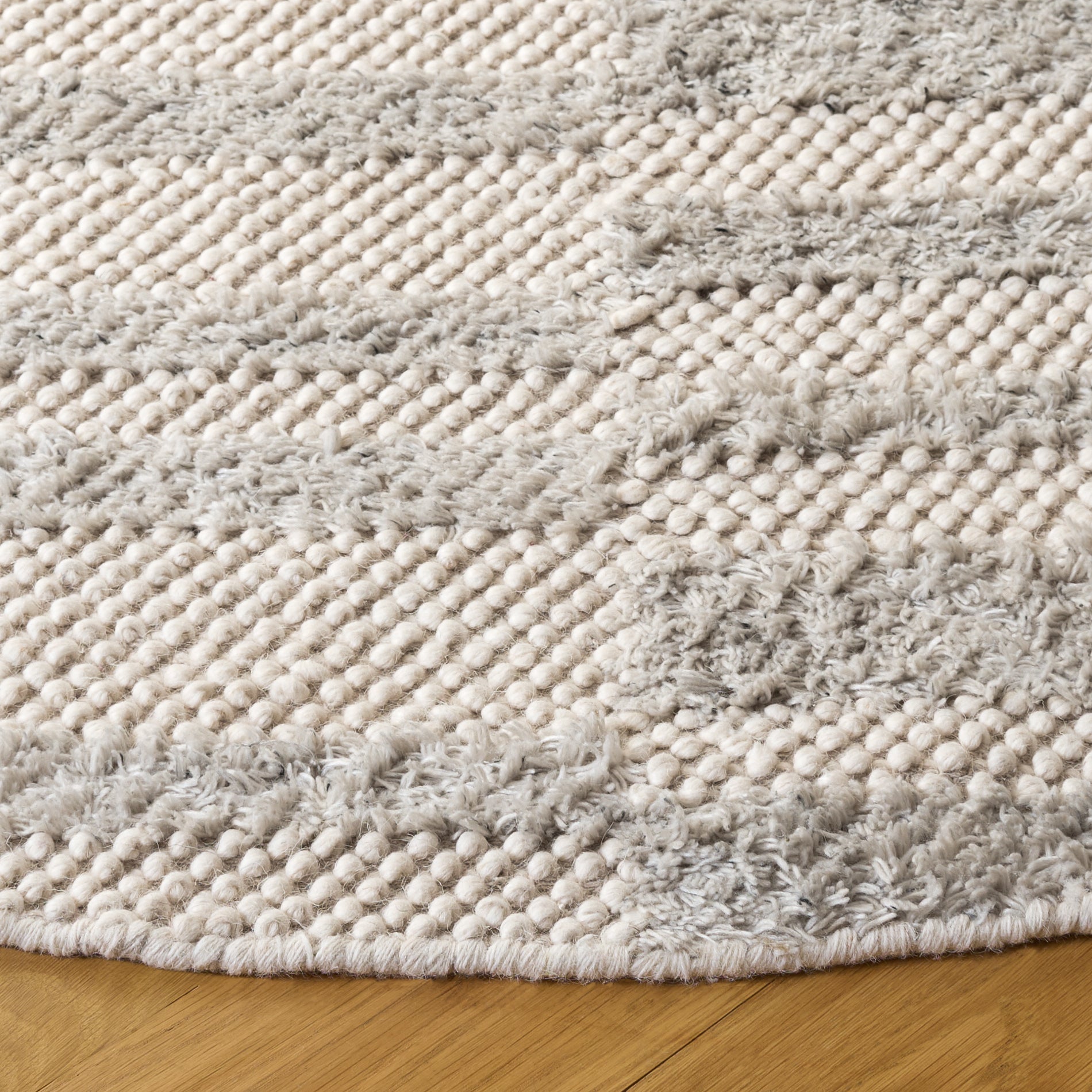 LIGHT GREY / IVORY