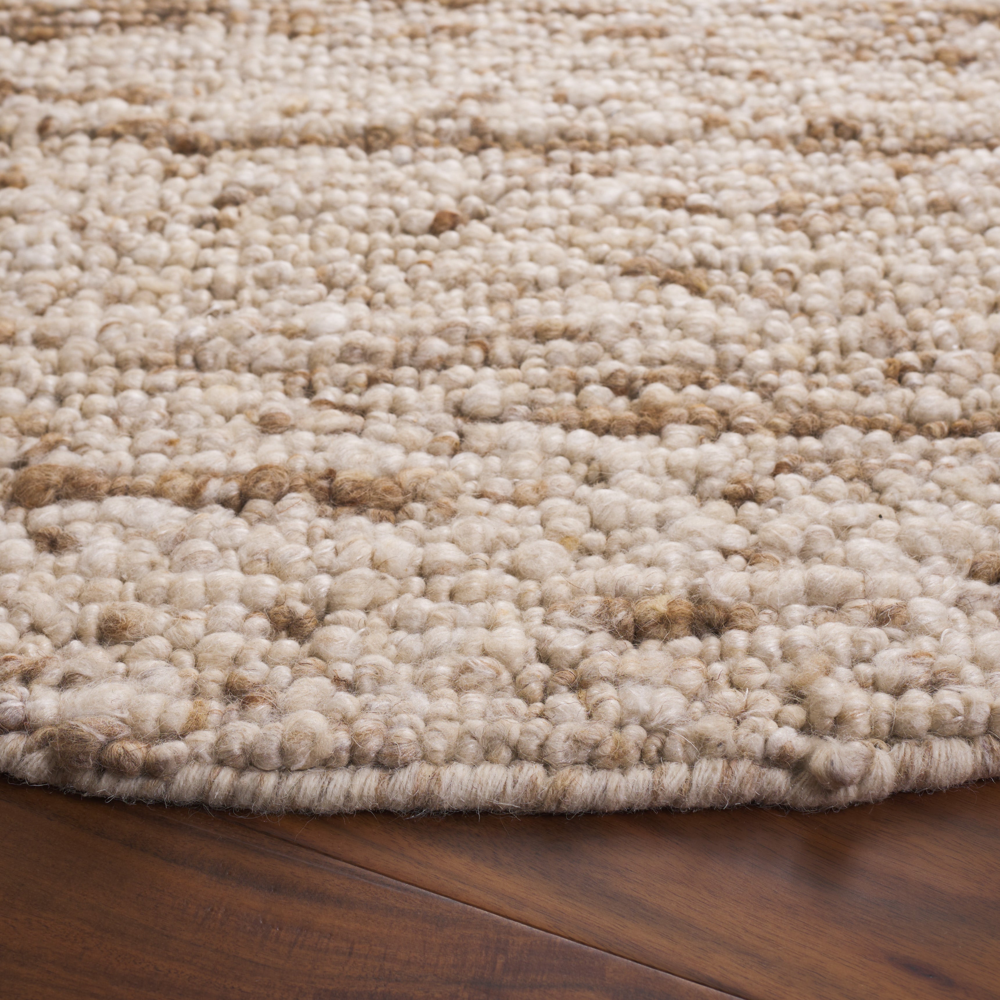 IVORY / BEIGE