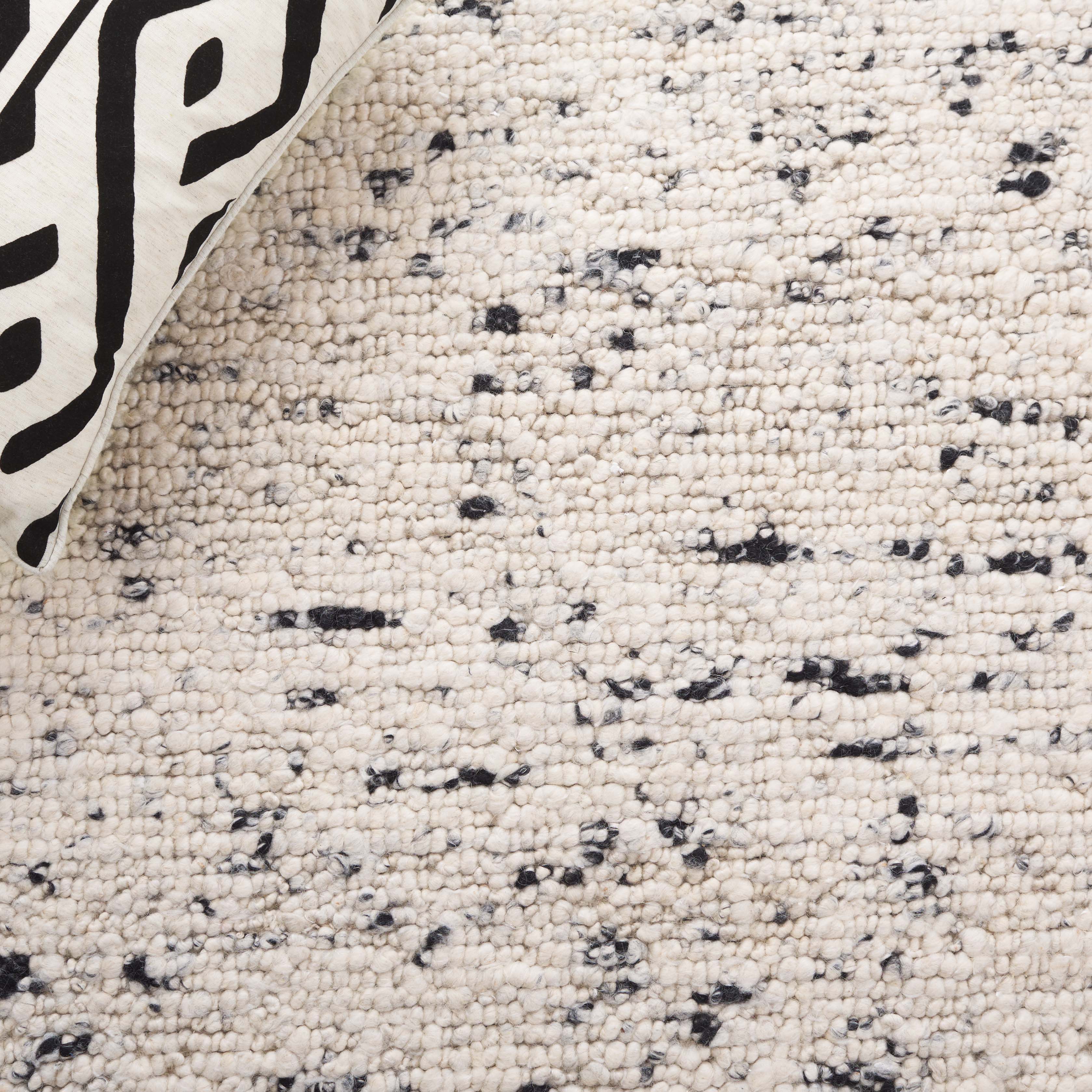 LIGHT GREY / IVORY