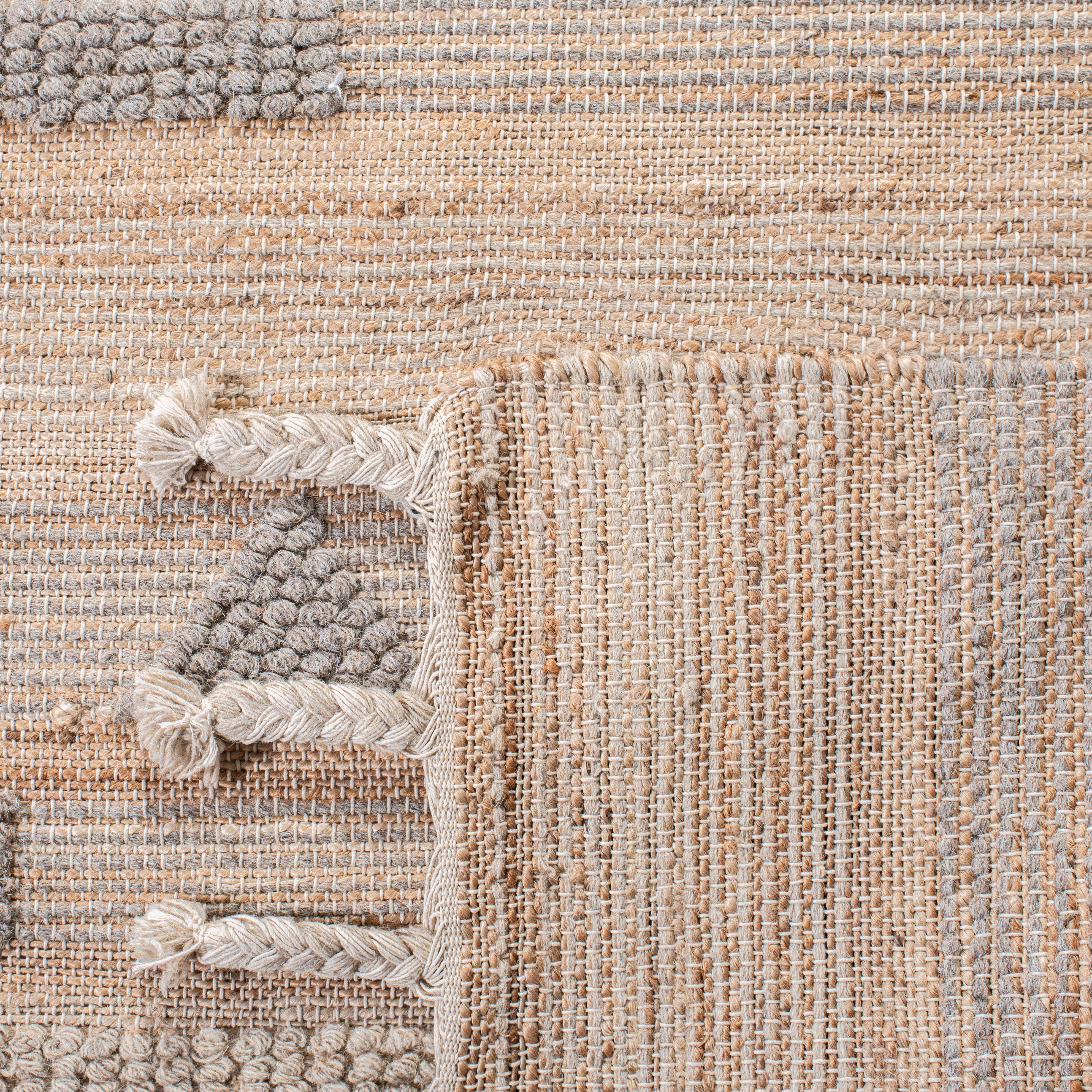 NATURAL / BEIGE