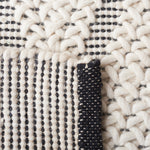 IVORY / BLACK