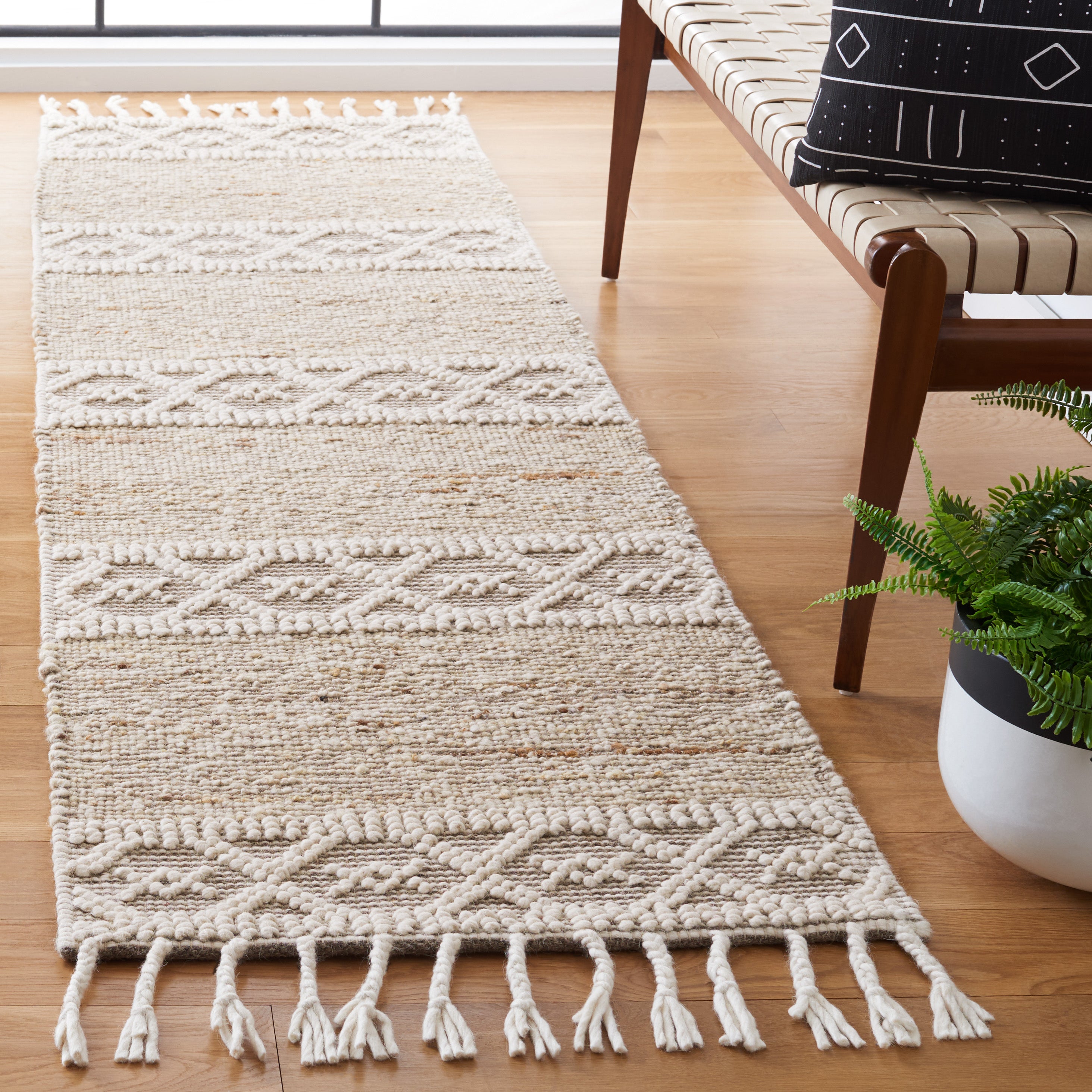 IVORY / BEIGE