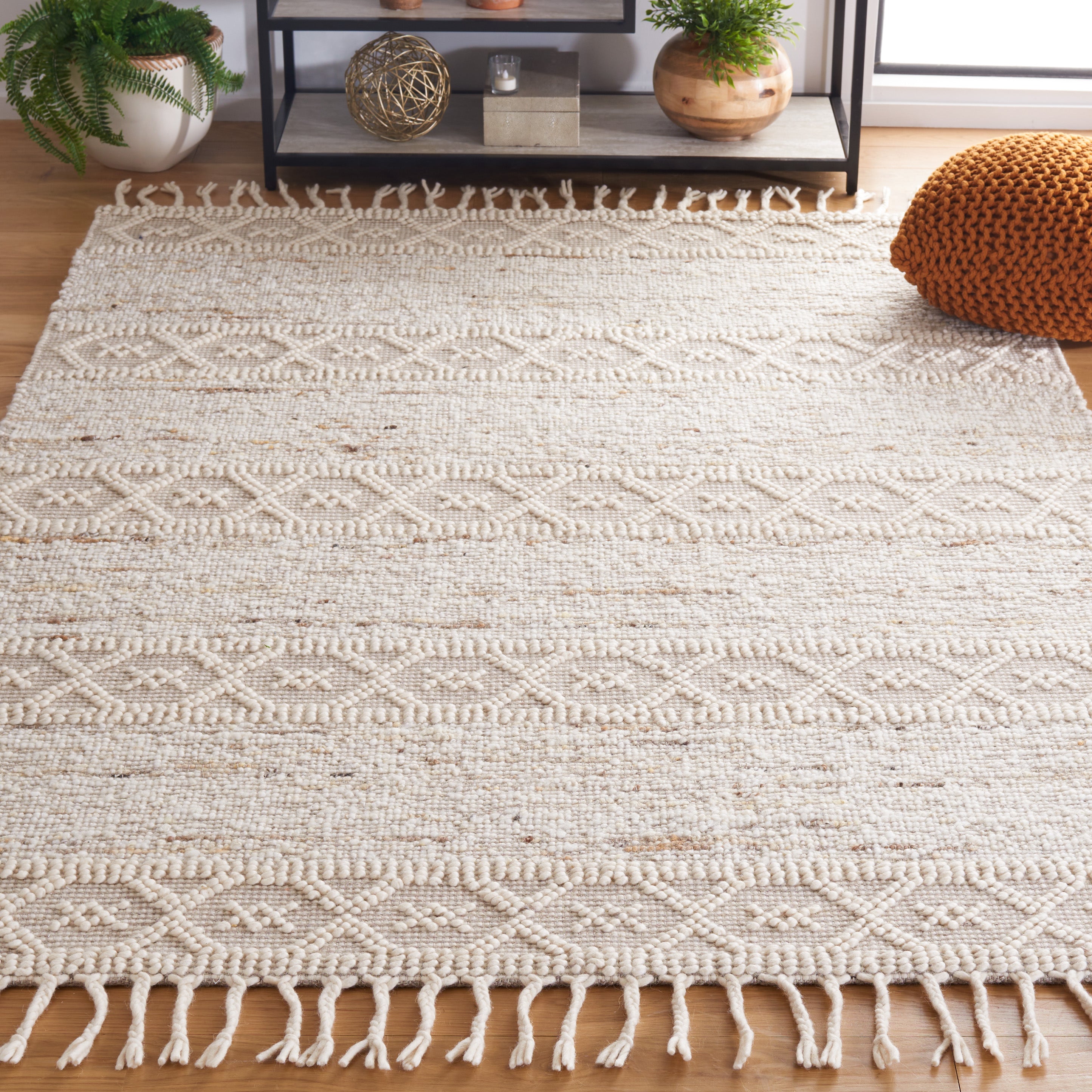 IVORY / BEIGE