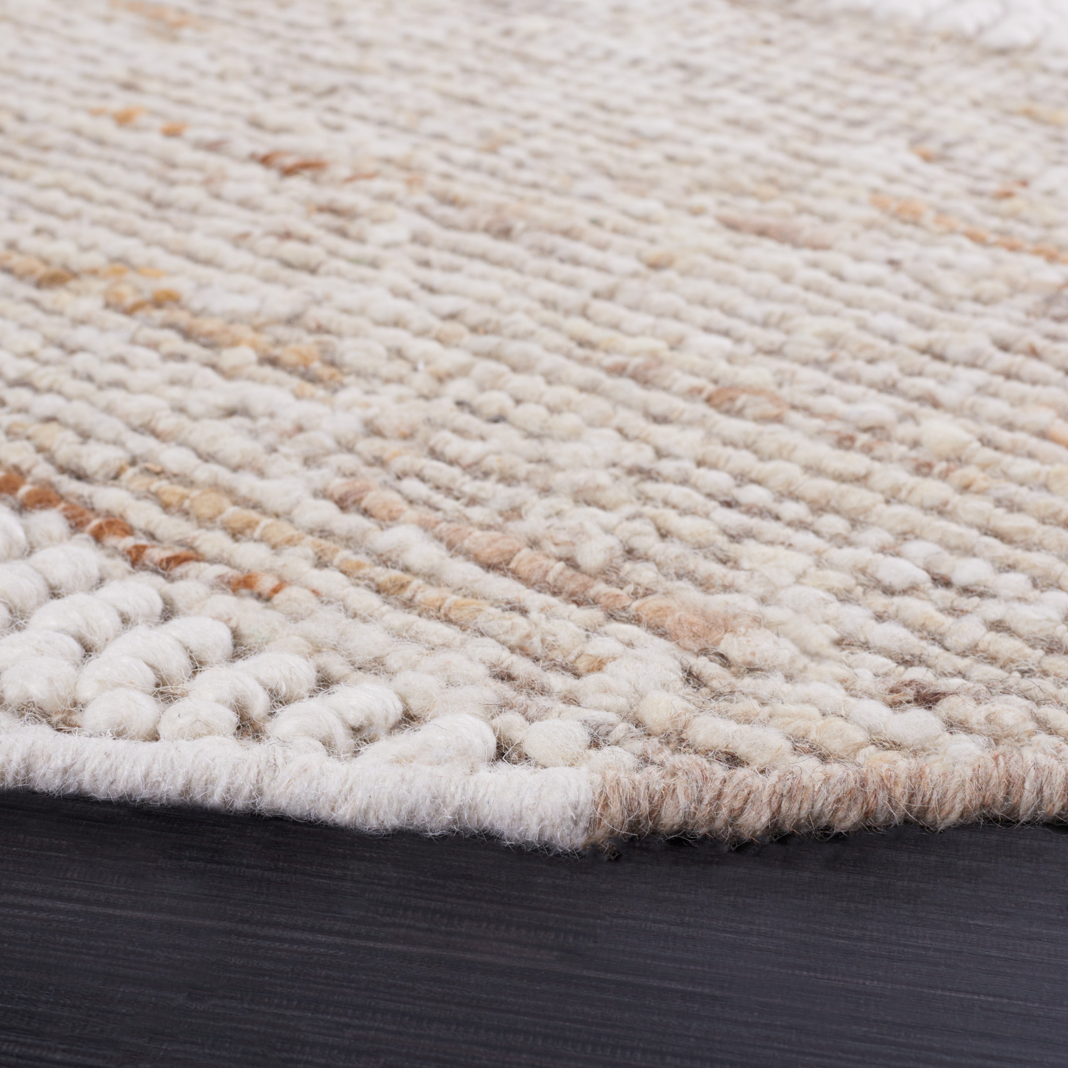 IVORY / BEIGE