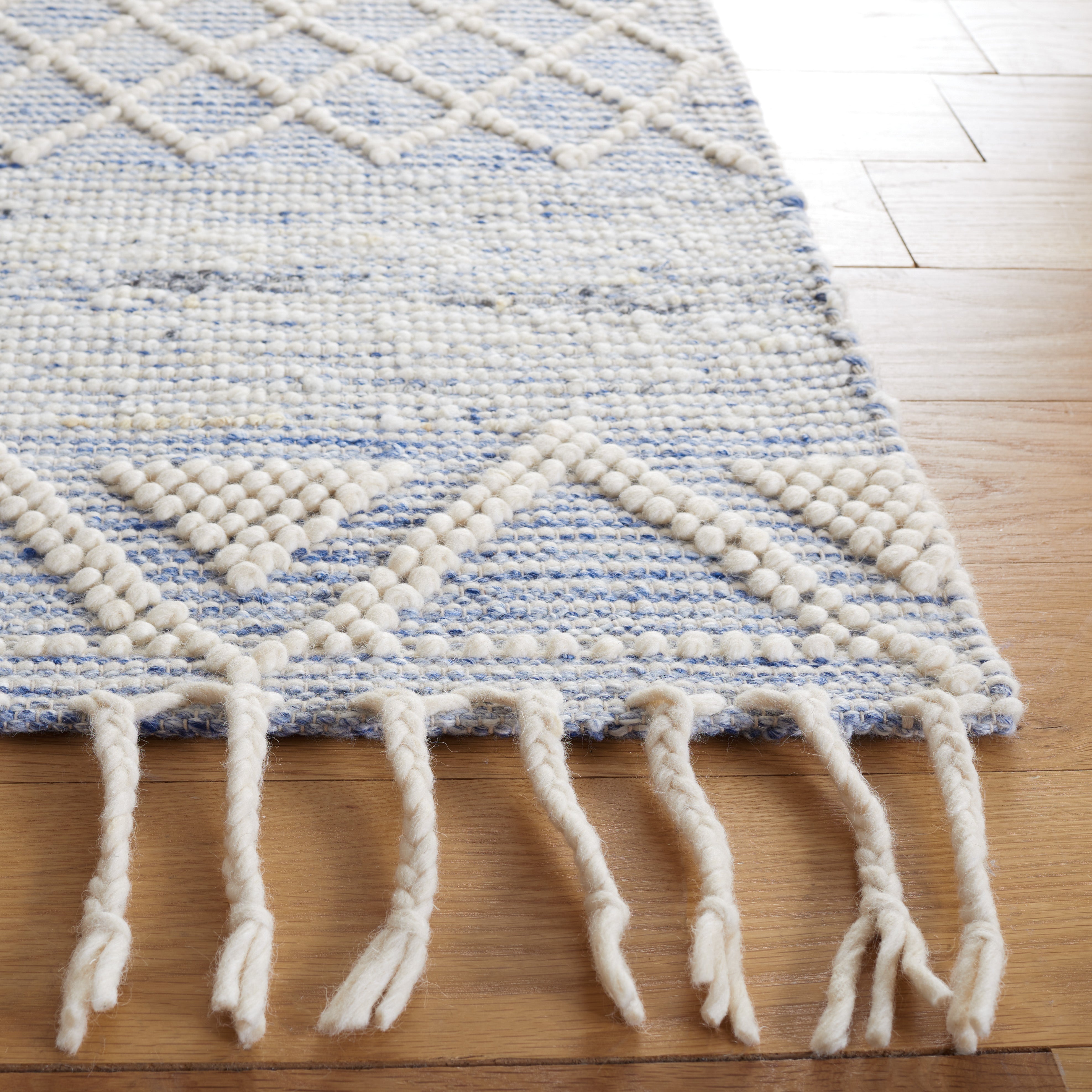 IVORY / BLUE