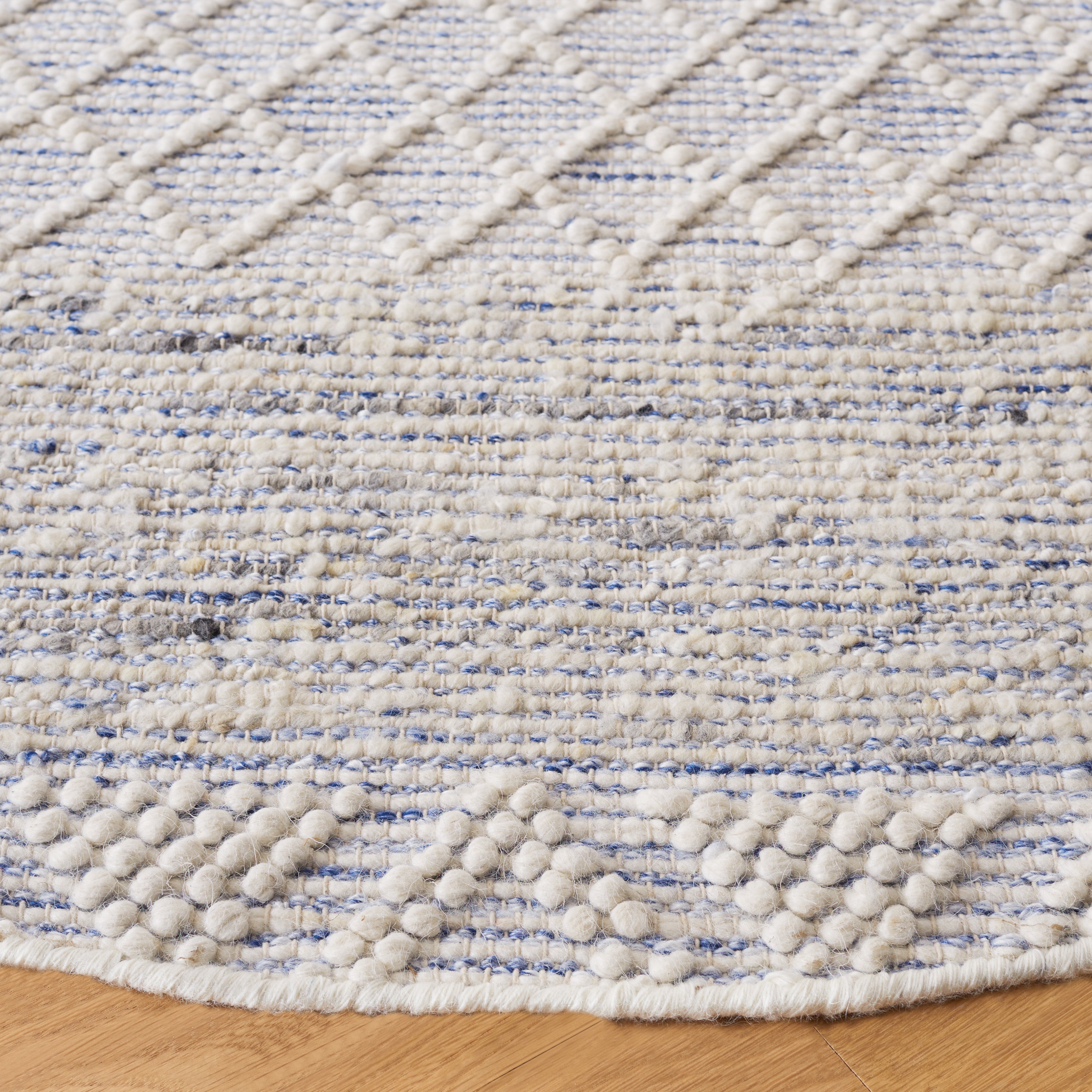 IVORY / BLUE