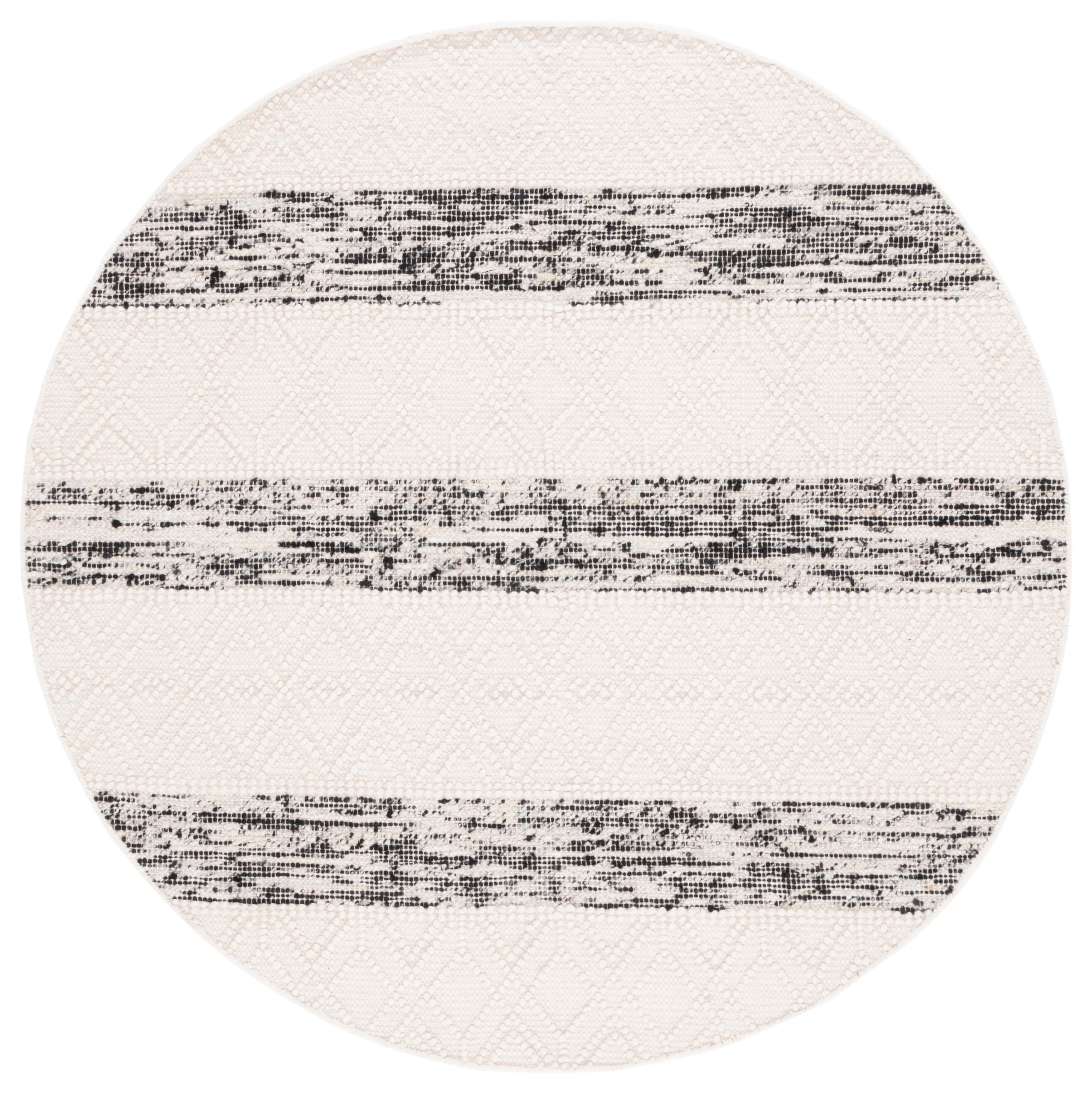 IVORY / BLACK