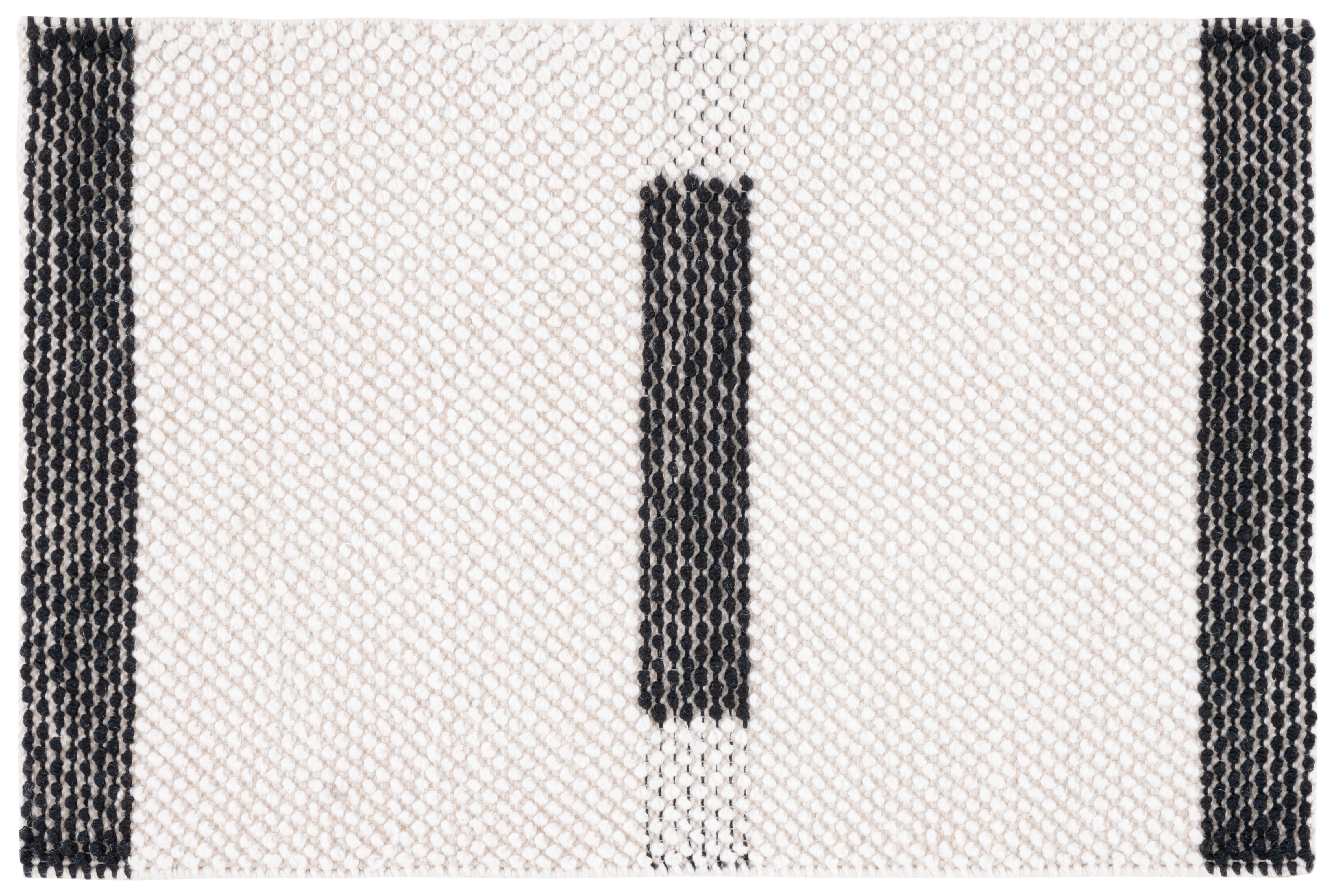 IVORY / BLACK