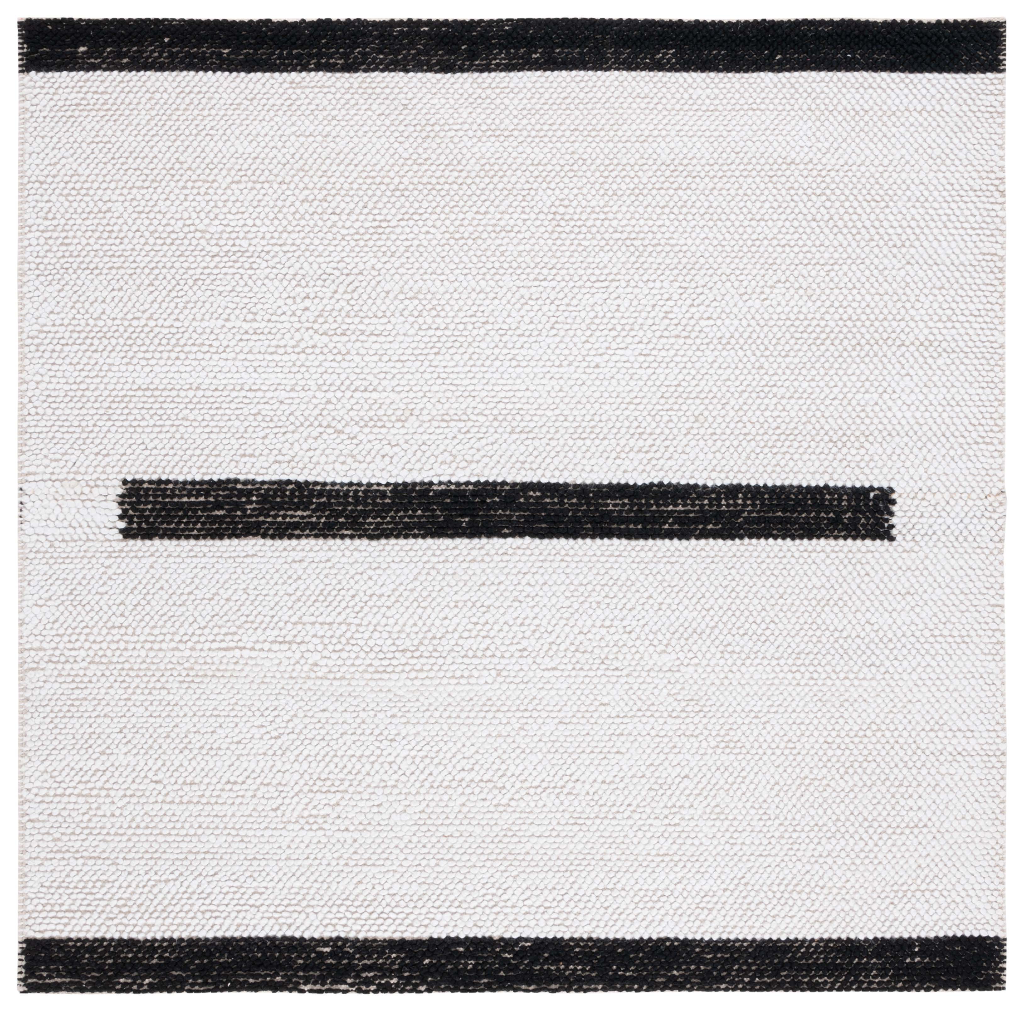 IVORY / BLACK
