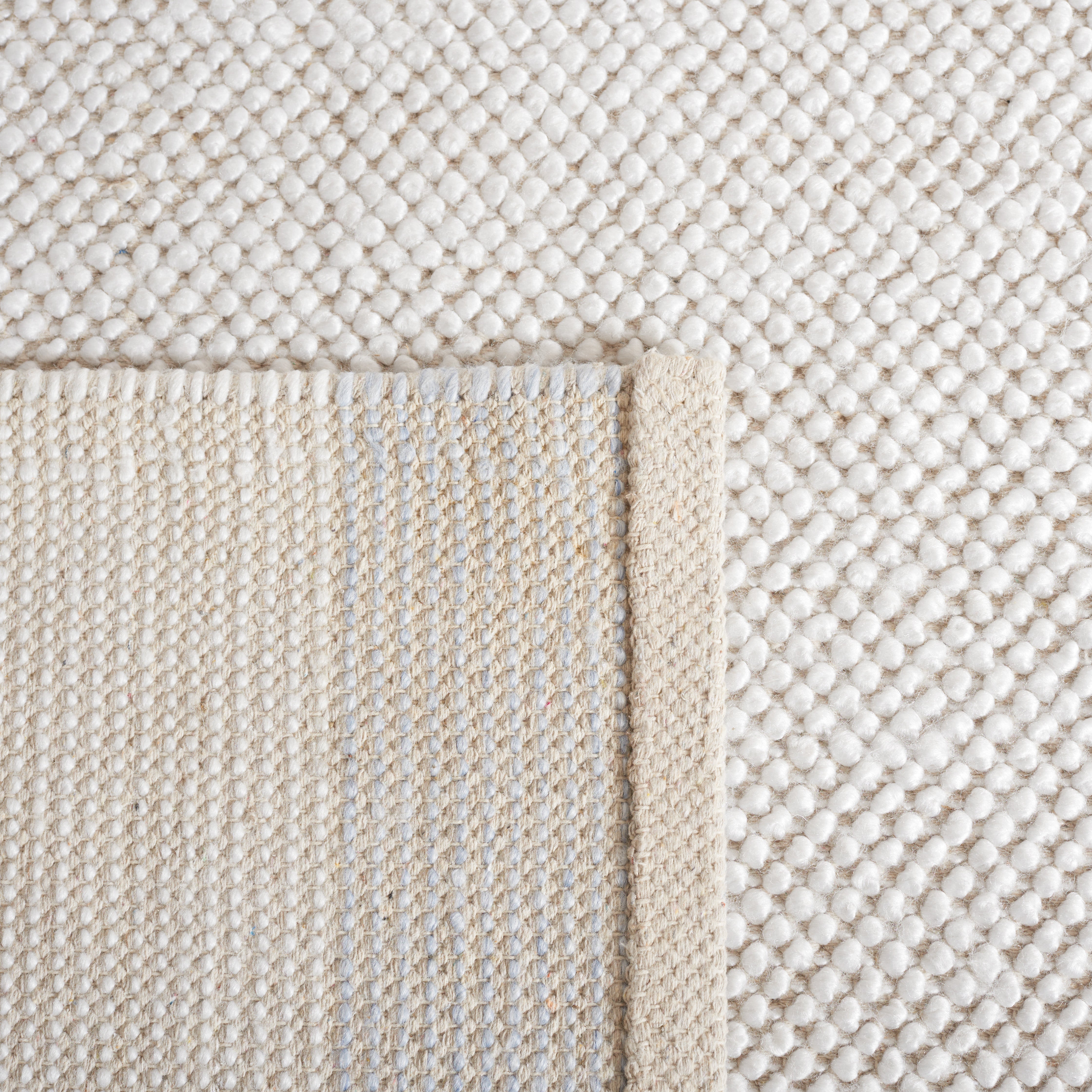 IVORY / LIGHT BLUE