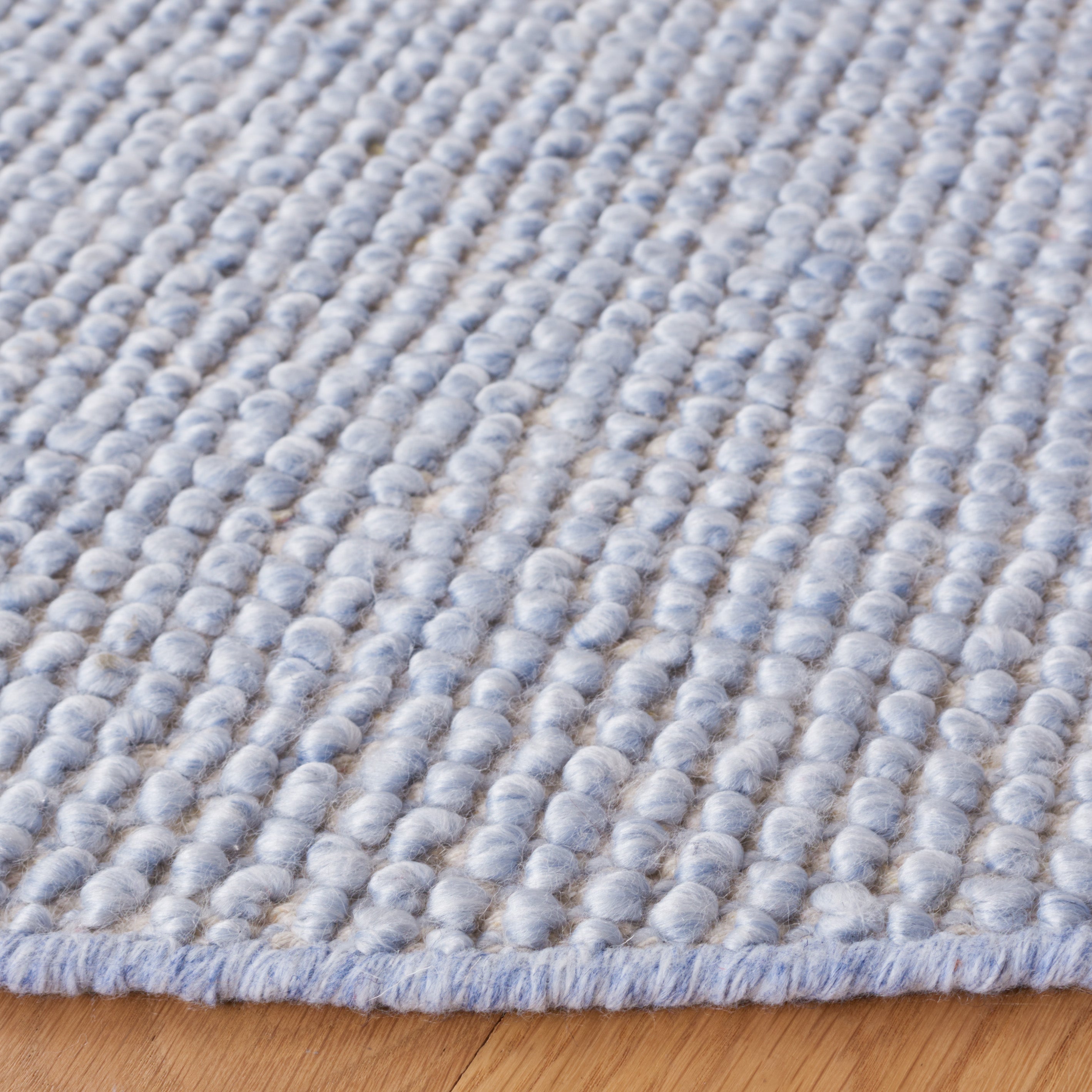 LIGHT BLUE / IVORY
