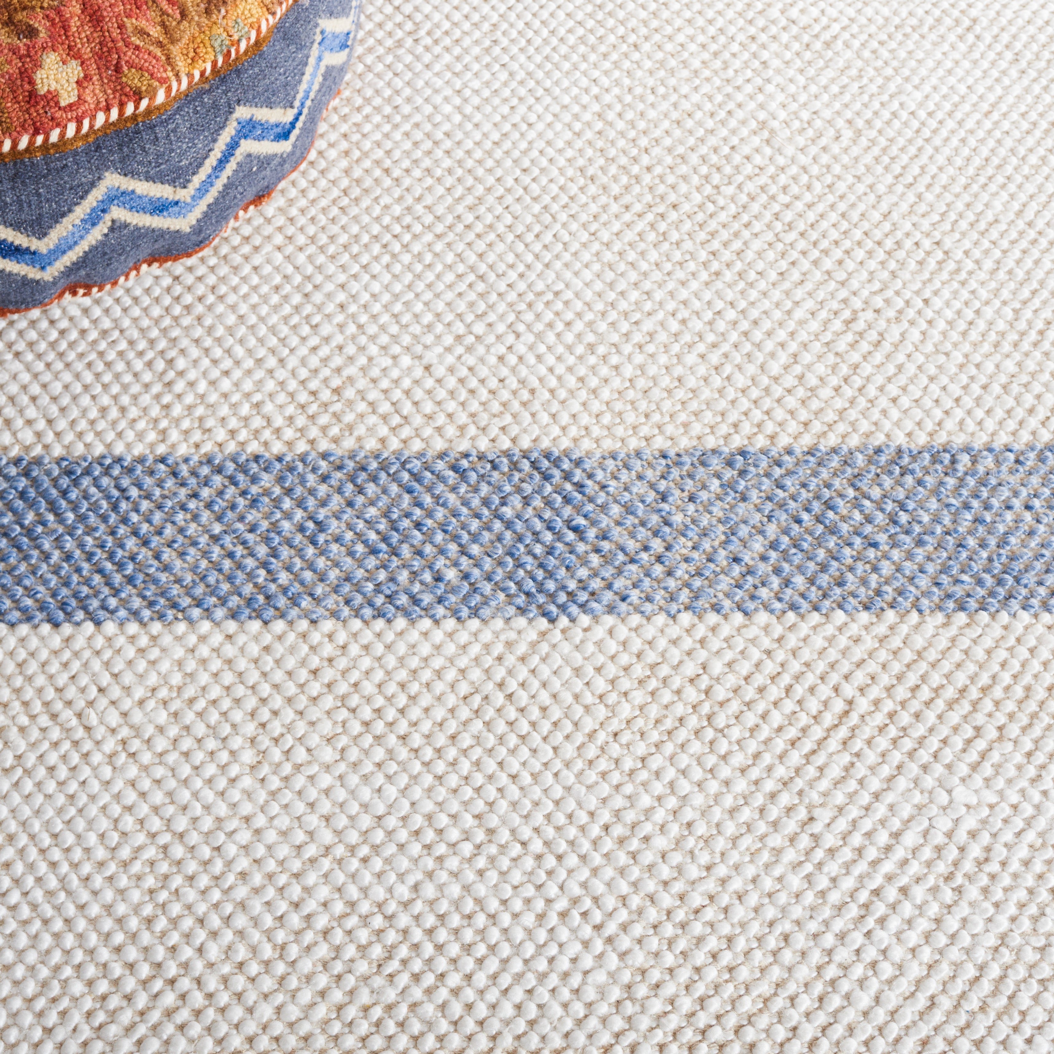 IVORY / BLUE