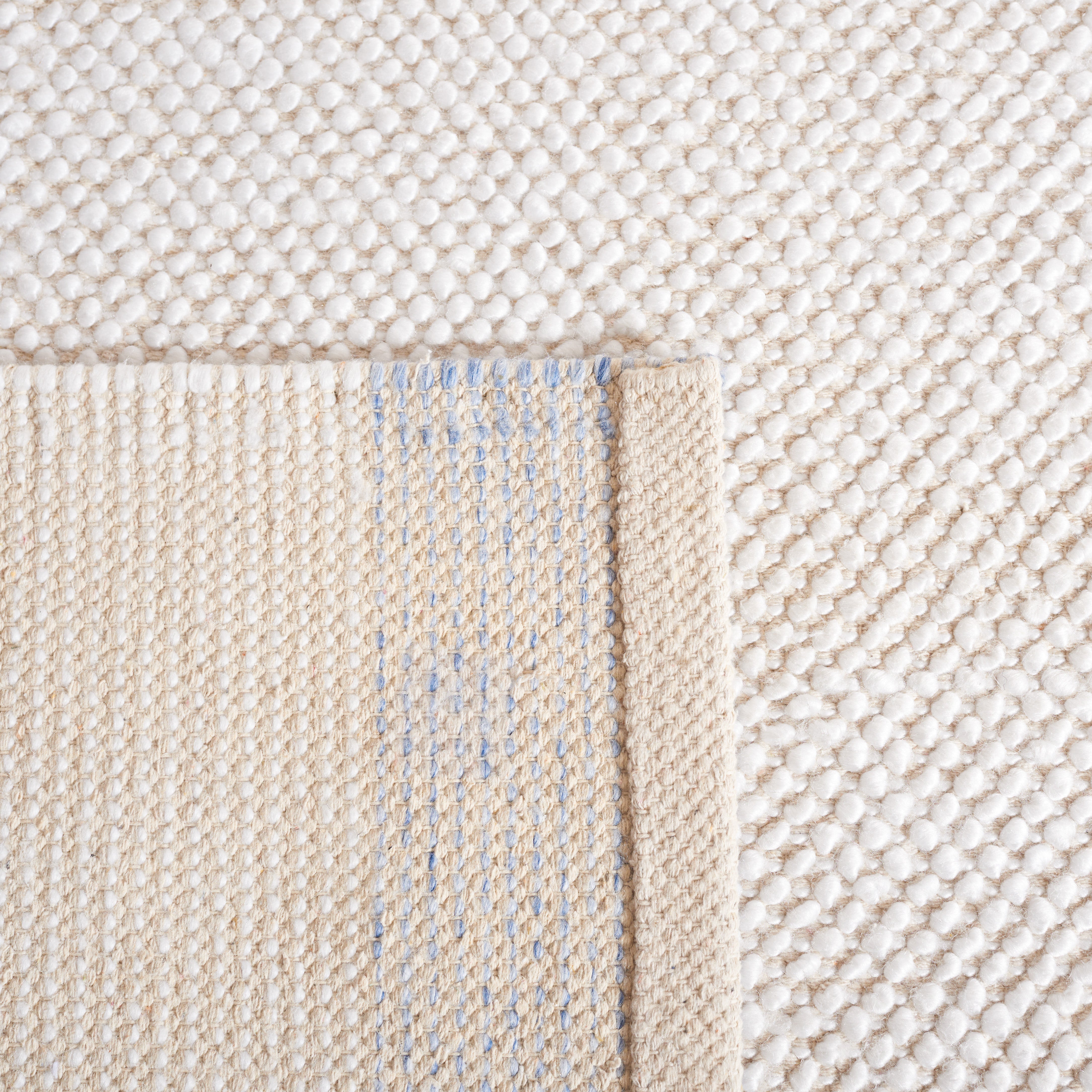 IVORY / BLUE