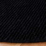 BLACK / IVORY