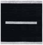 BLACK / IVORY