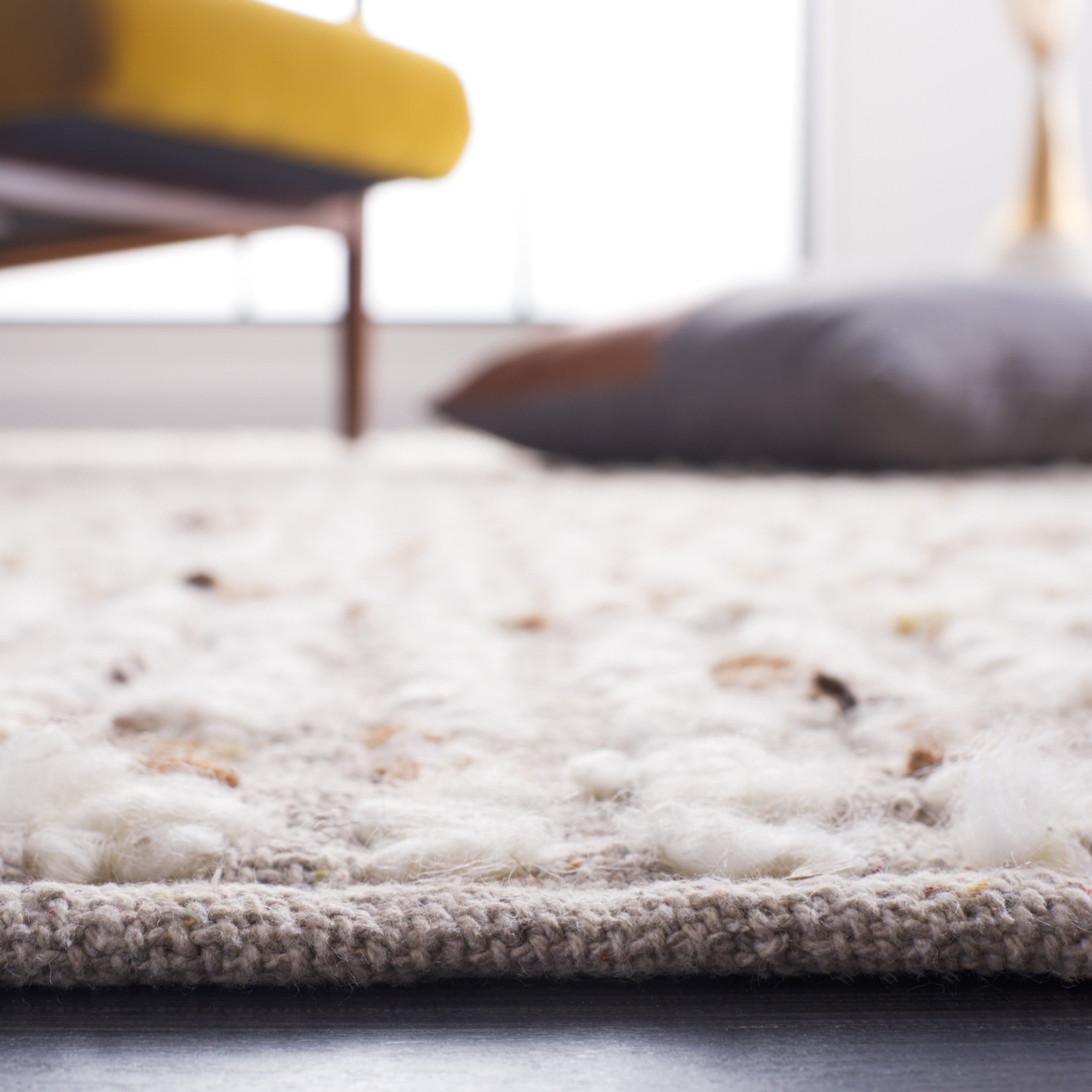 IVORY / BEIGE