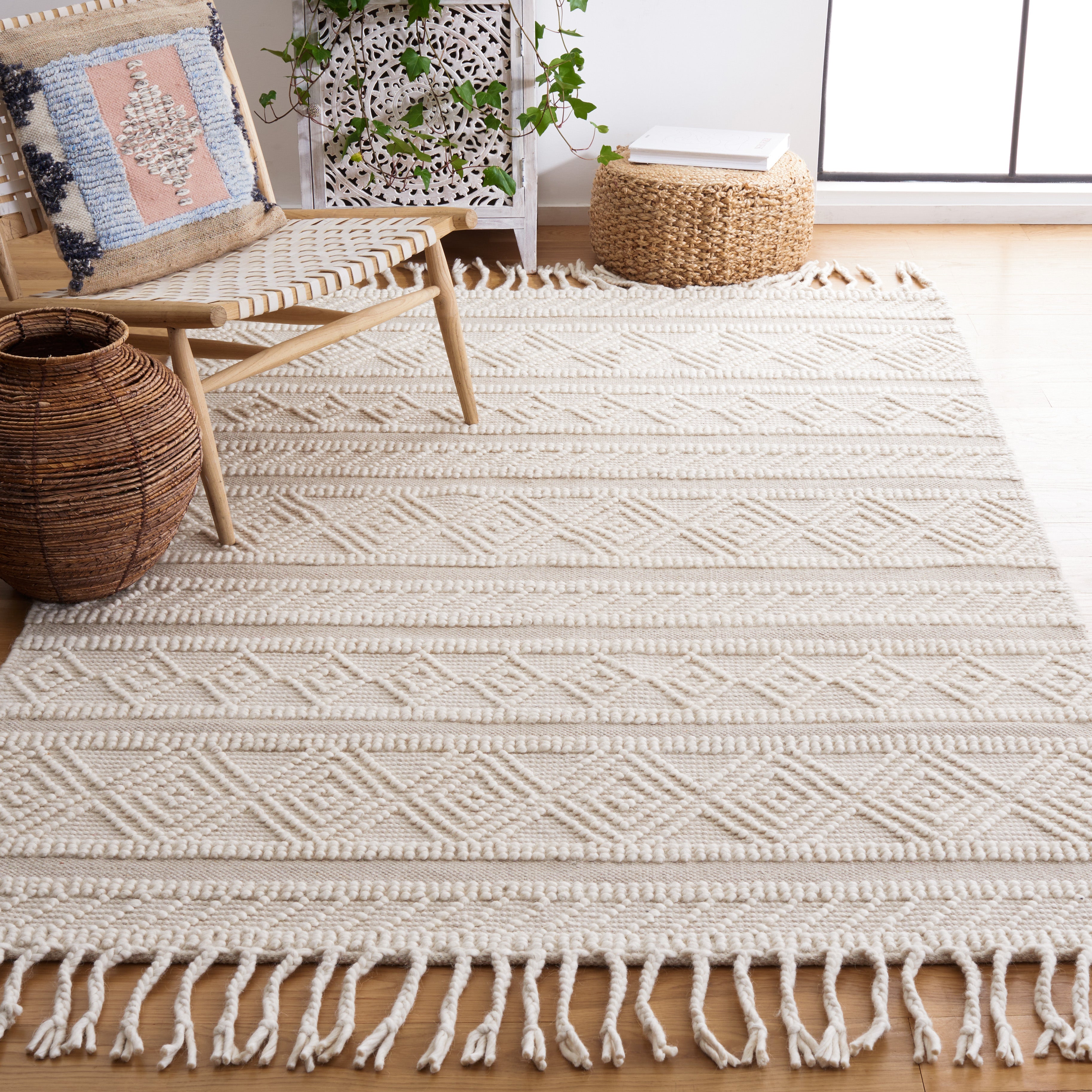 IVORY / BEIGE