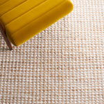 BEIGE / IVORY