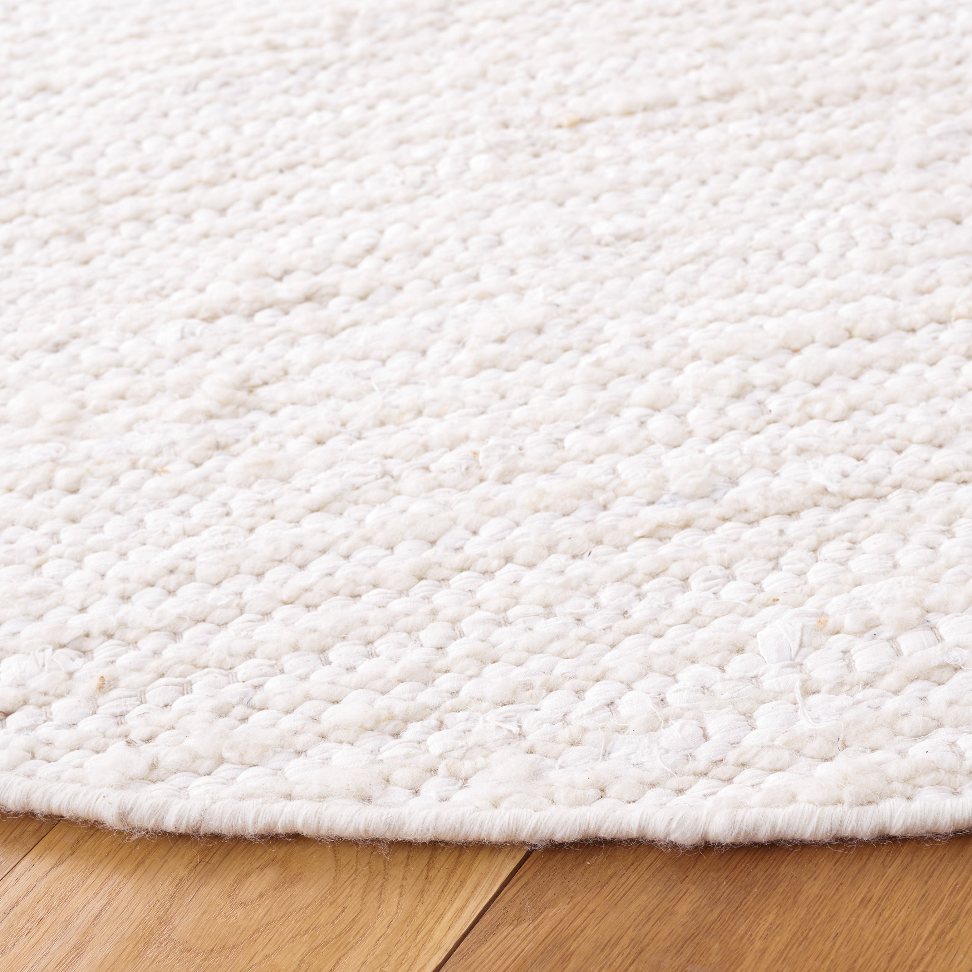 IVORY / BEIGE
