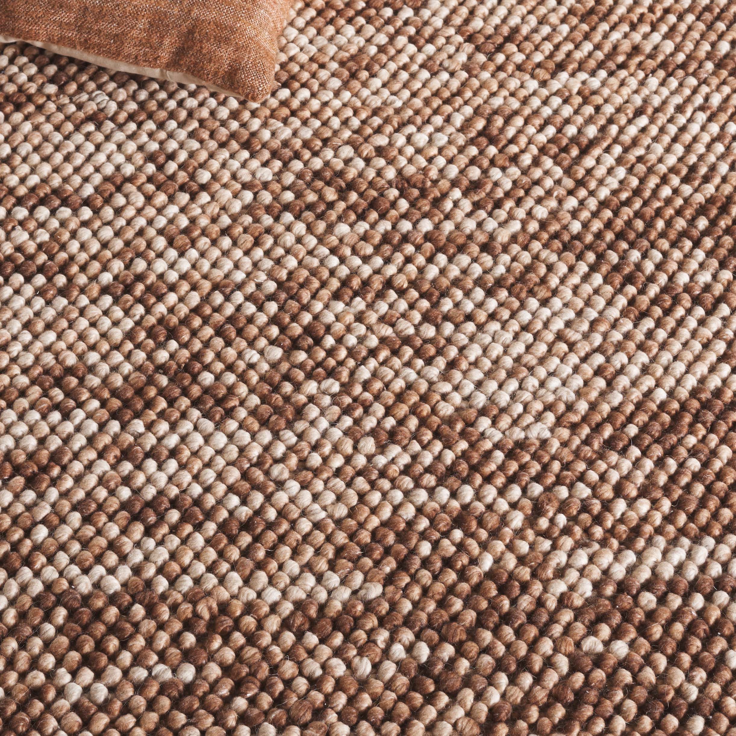 RUST / BROWN