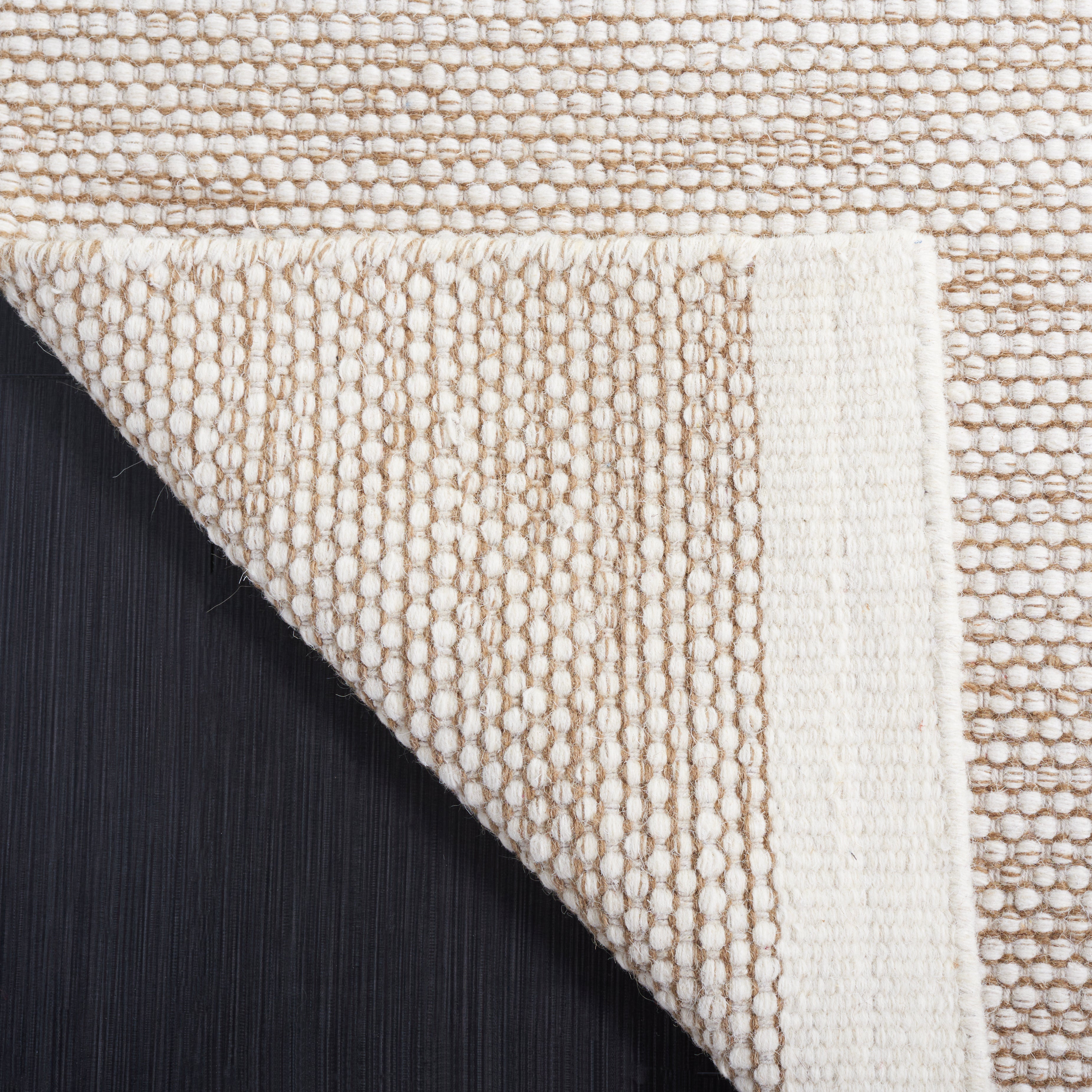 TAUPE / IVORY