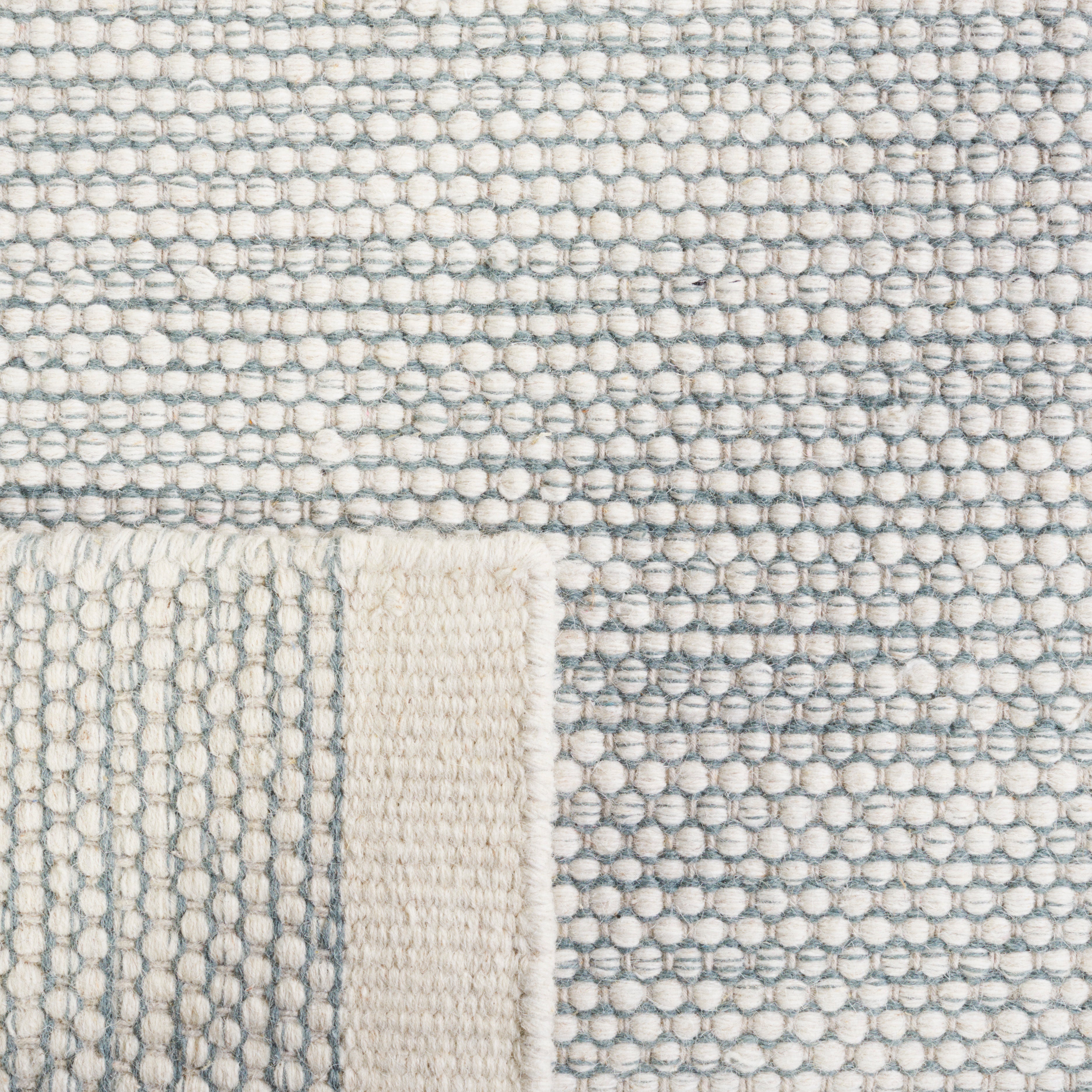 LIGHT BLUE / IVORY