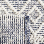 IVORY / NAVY