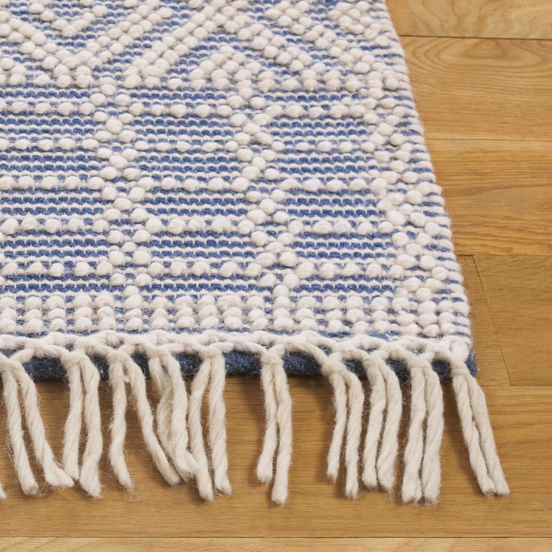 IVORY / BLUE