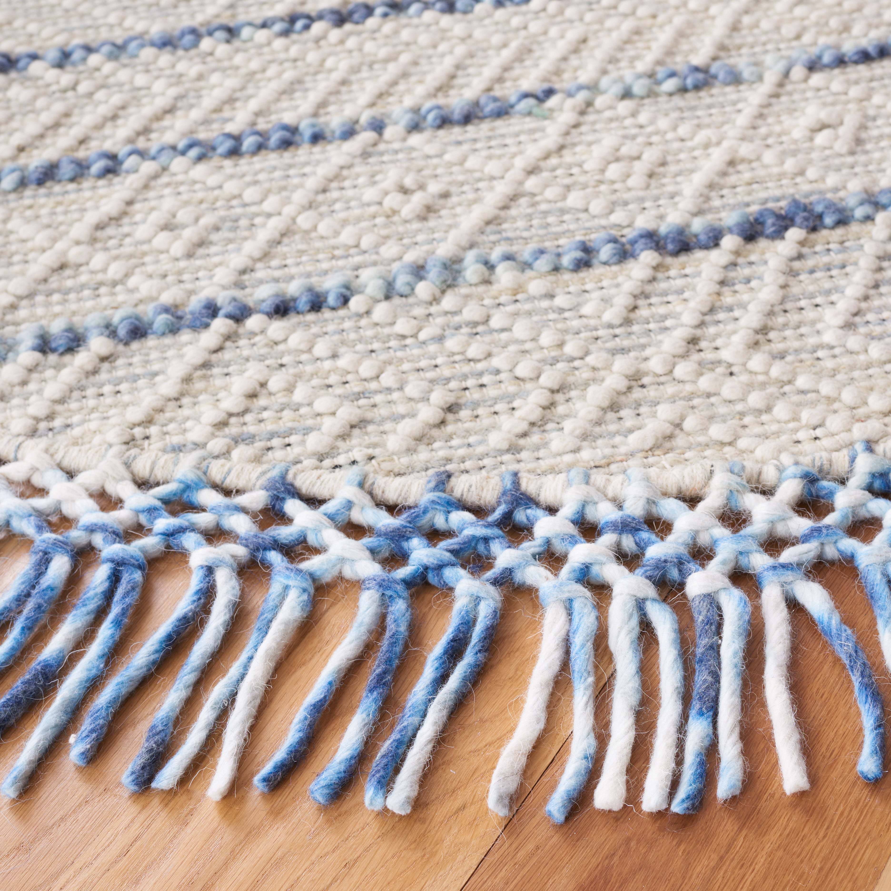 IVORY / BLUE
