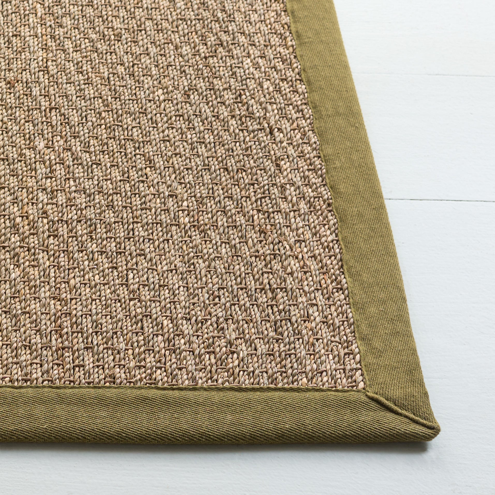 NATURAL FIBER 111 – NATURAL / OLIVE