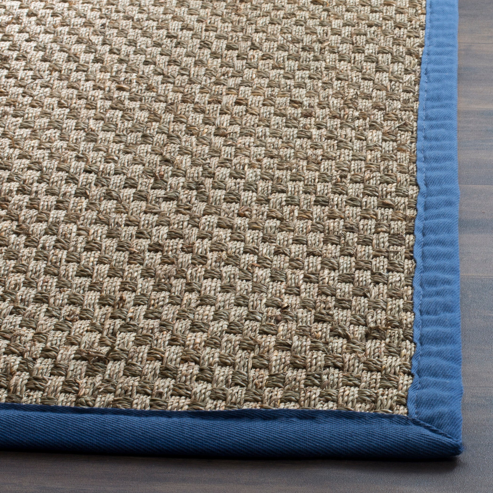 Natural / Light Navy