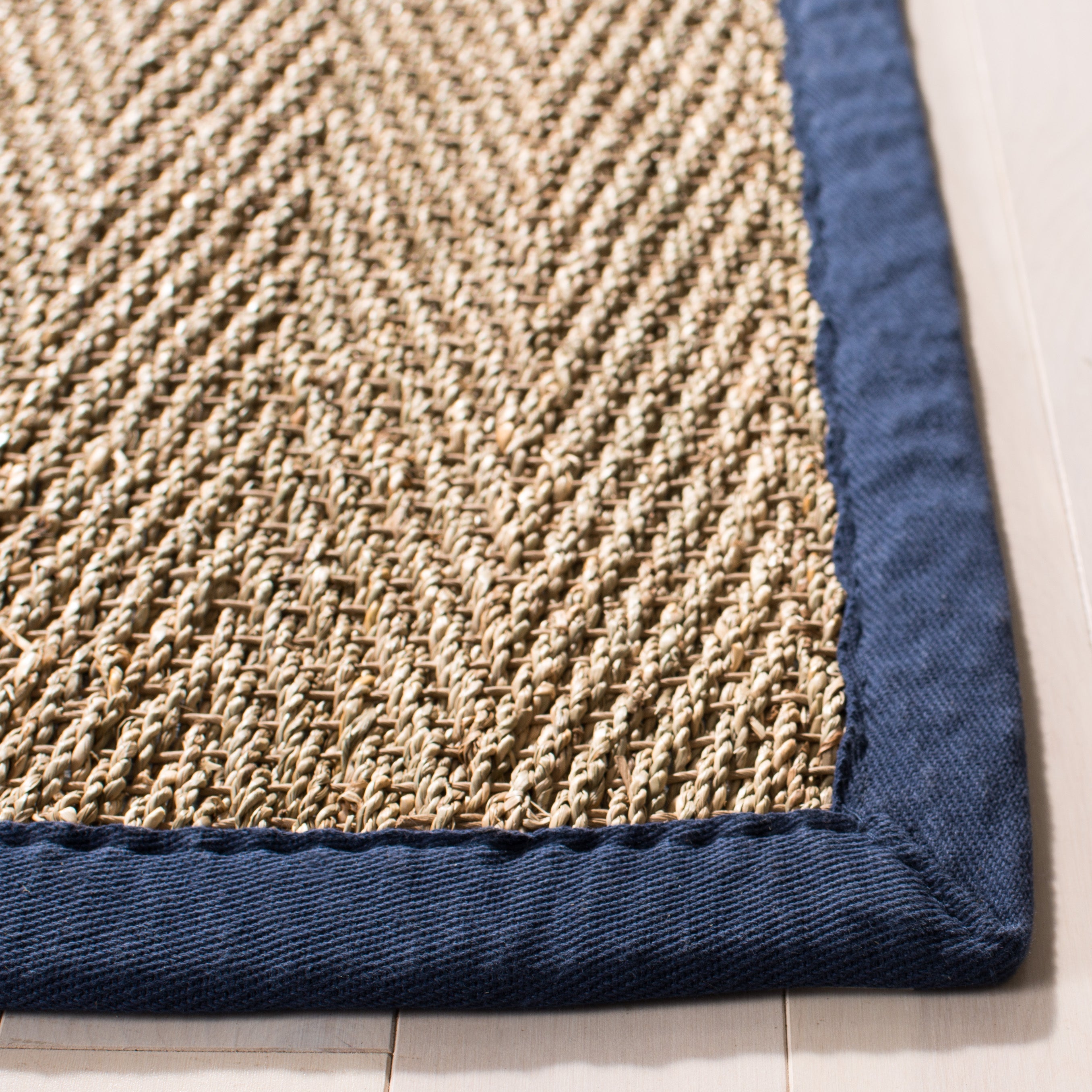 NATURAL / NAVY BLUE