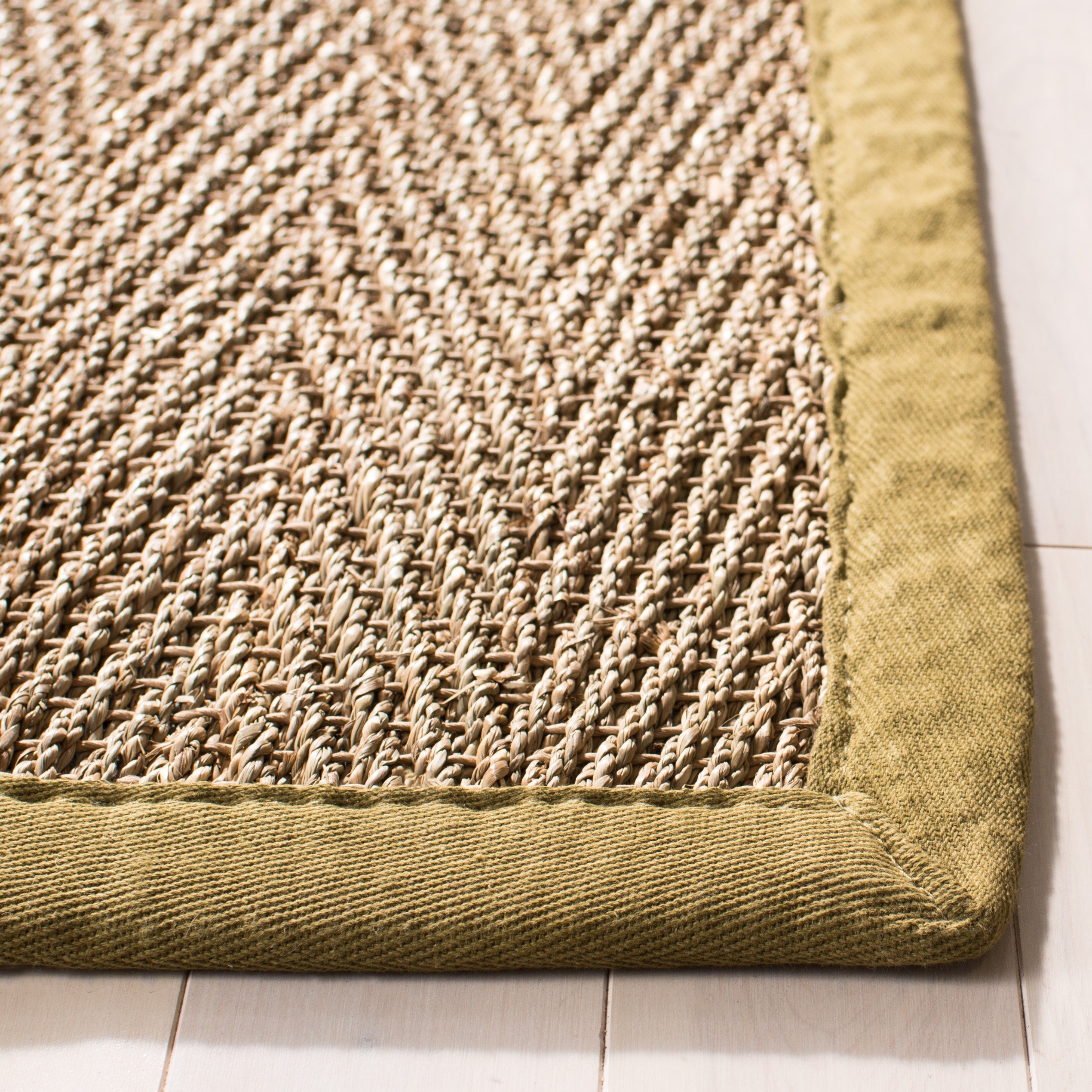 NATURAL / OLIVE