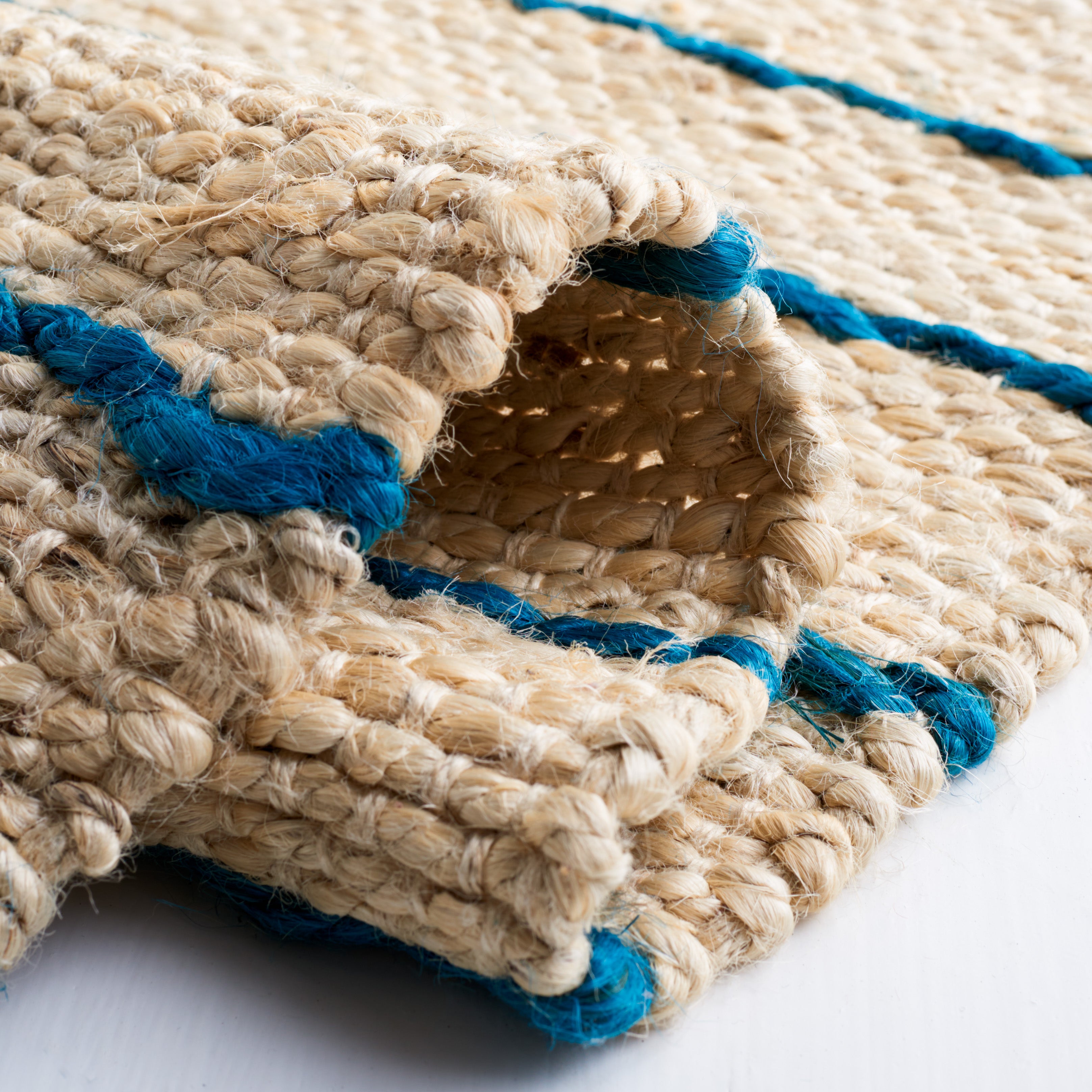 NATURAL FIBER 122 – BLUE / NATURAL