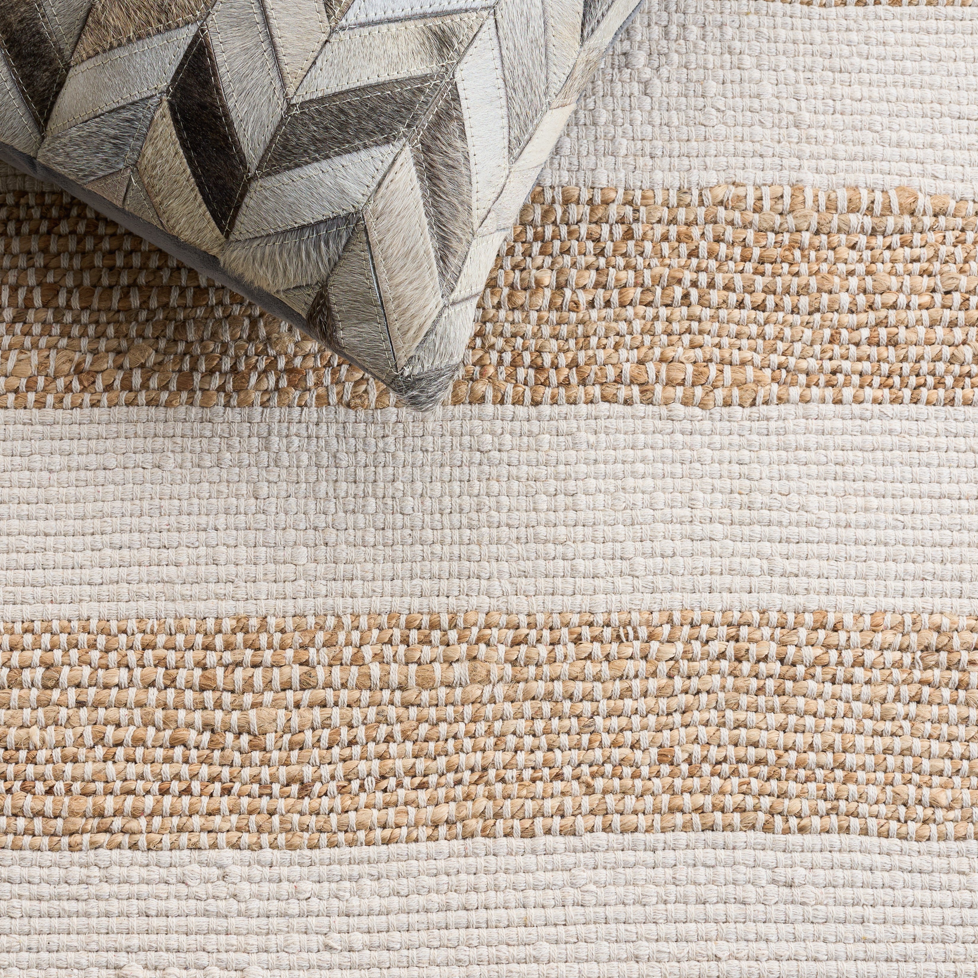 NATURAL FIBER 124 – NATURAL / IVORY