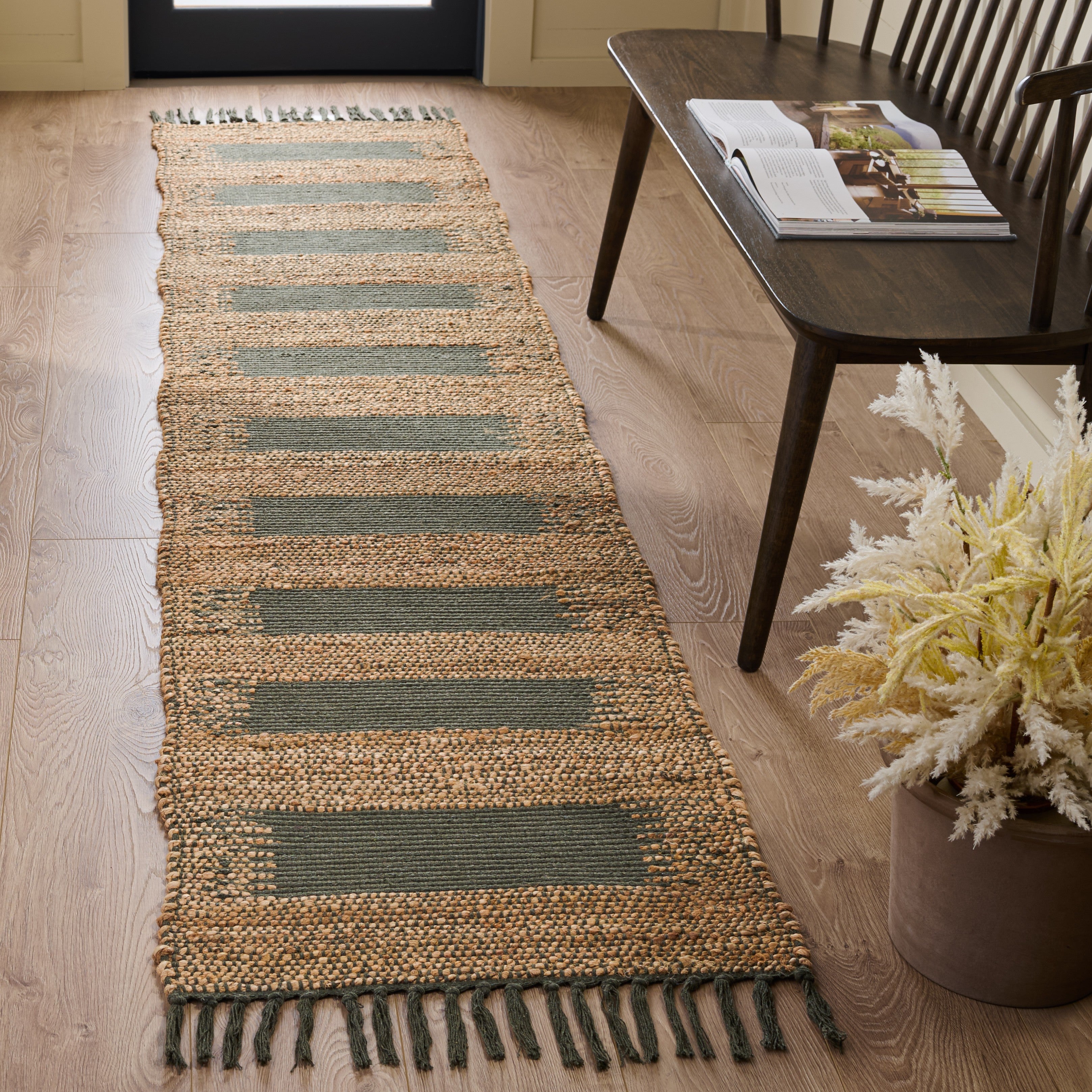 NATURAL FIBER 124 – NATURAL / GREEN