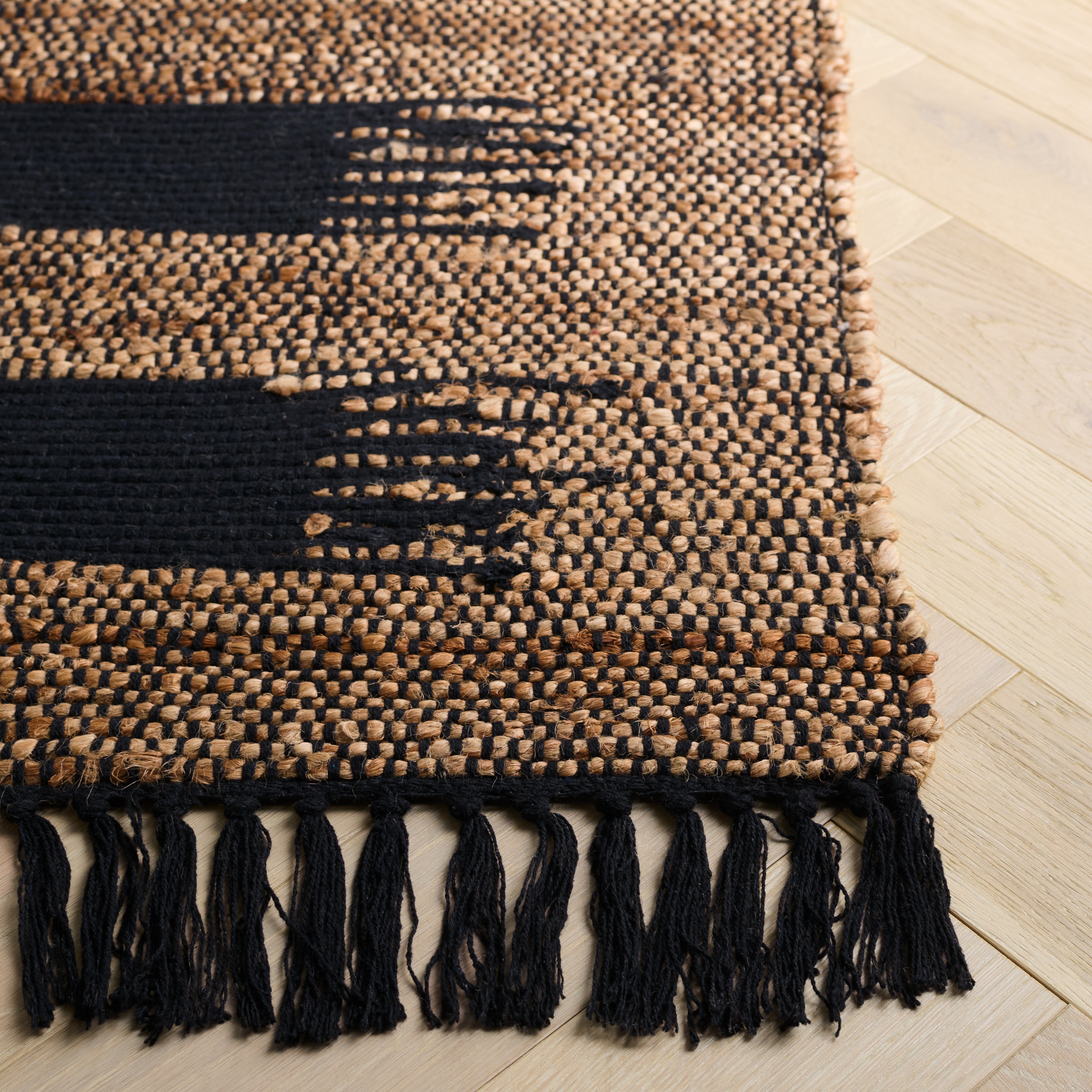 NATURAL FIBER 124 – NATURAL / BLACK