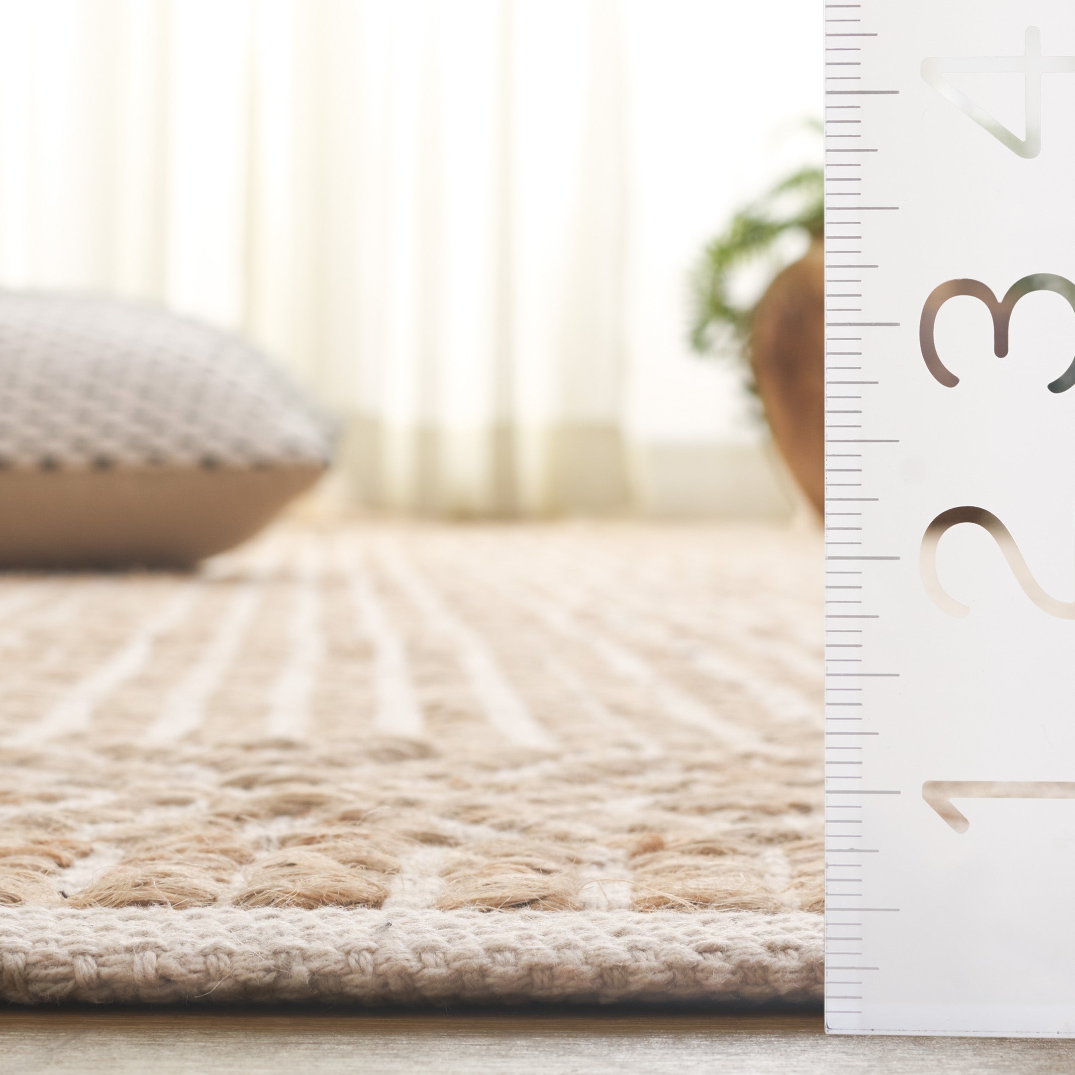 NATURAL FIBER 126 – NATURAL / IVORY
