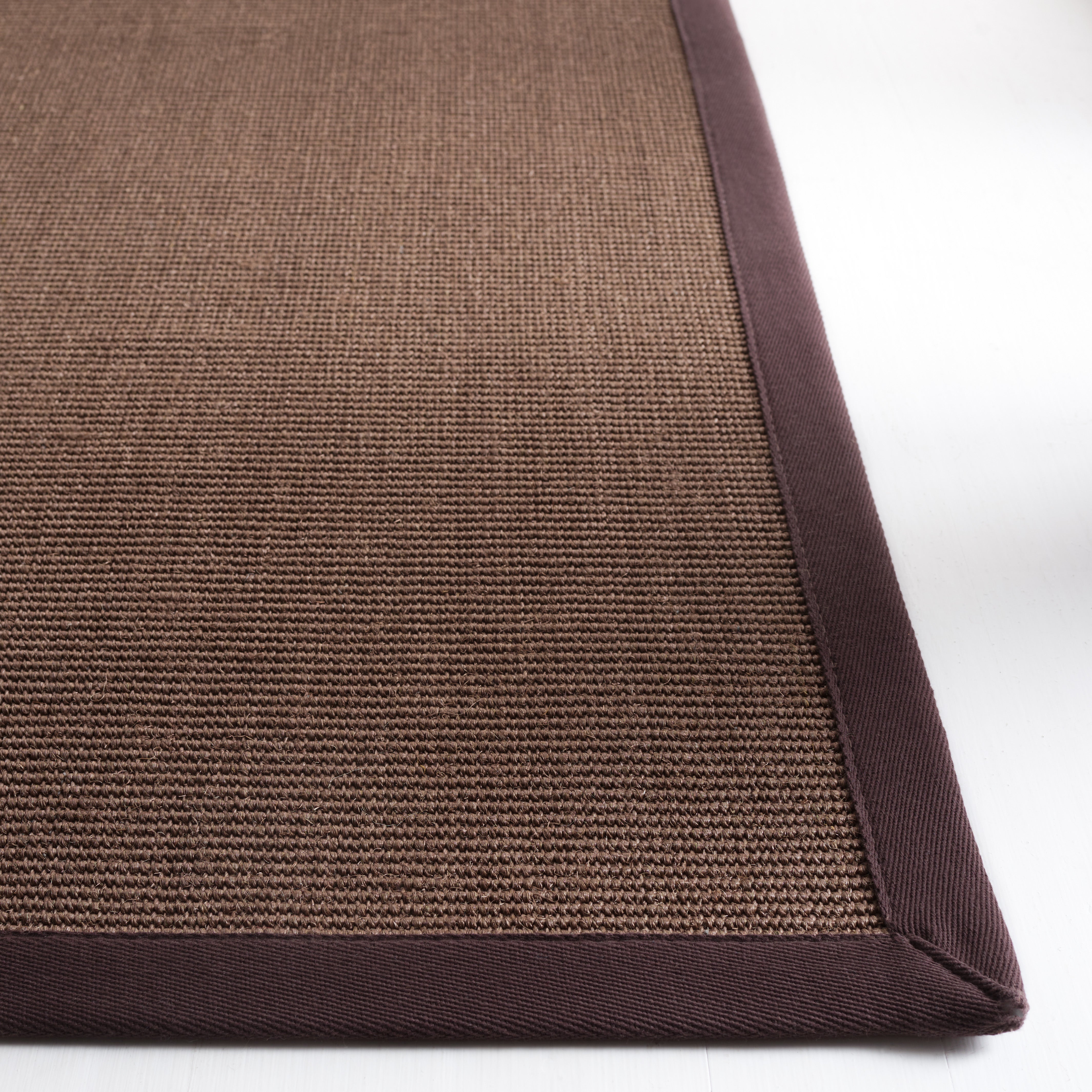 NATURAL FIBER 131 BROWN / BROWN