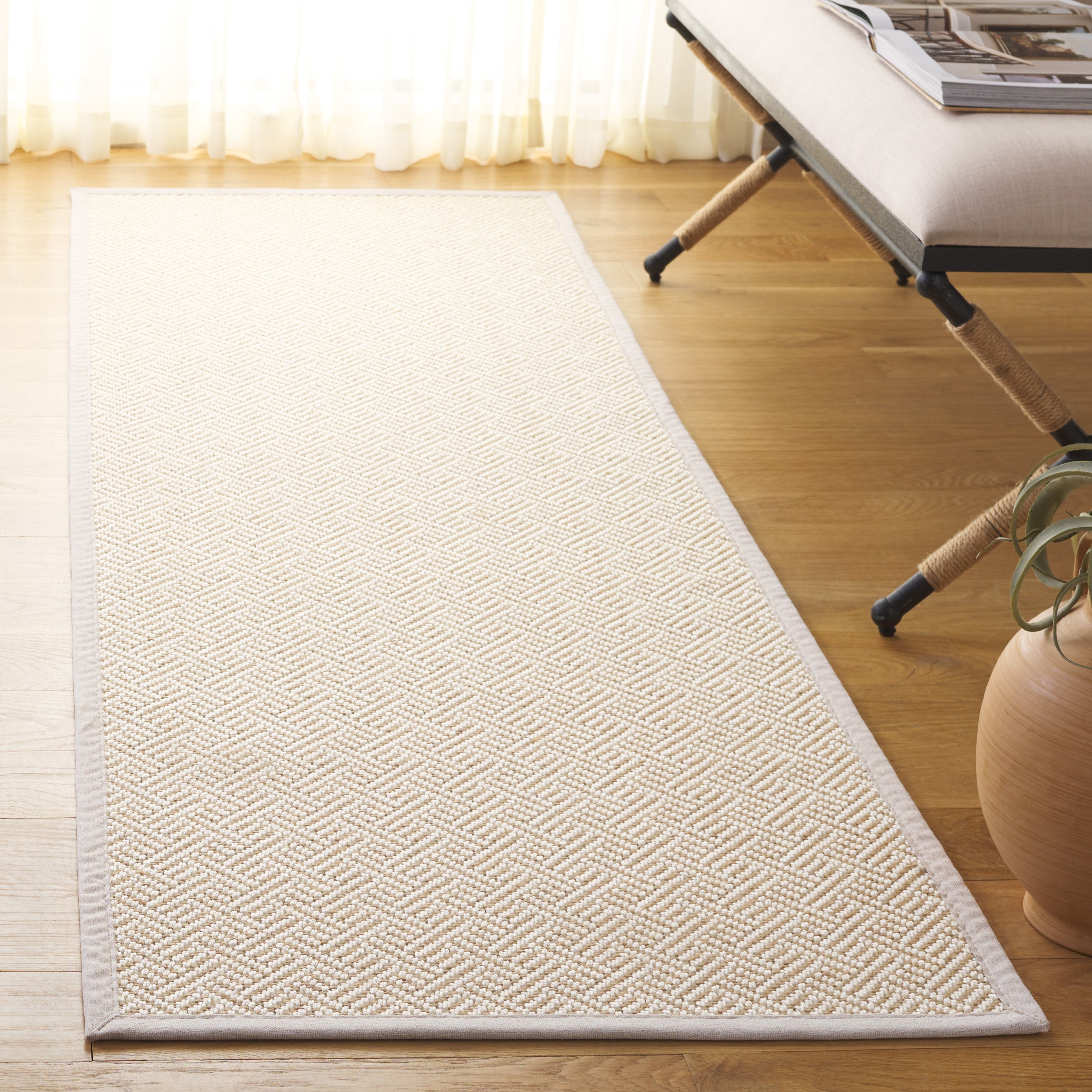 NATURAL FIBER 148 – NATURAL / IVORY