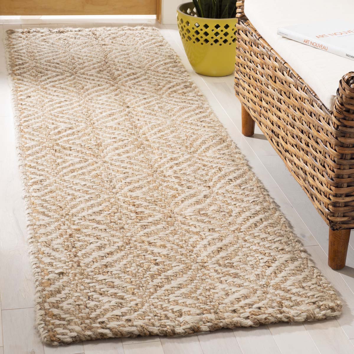 NATURAL / IVORY
