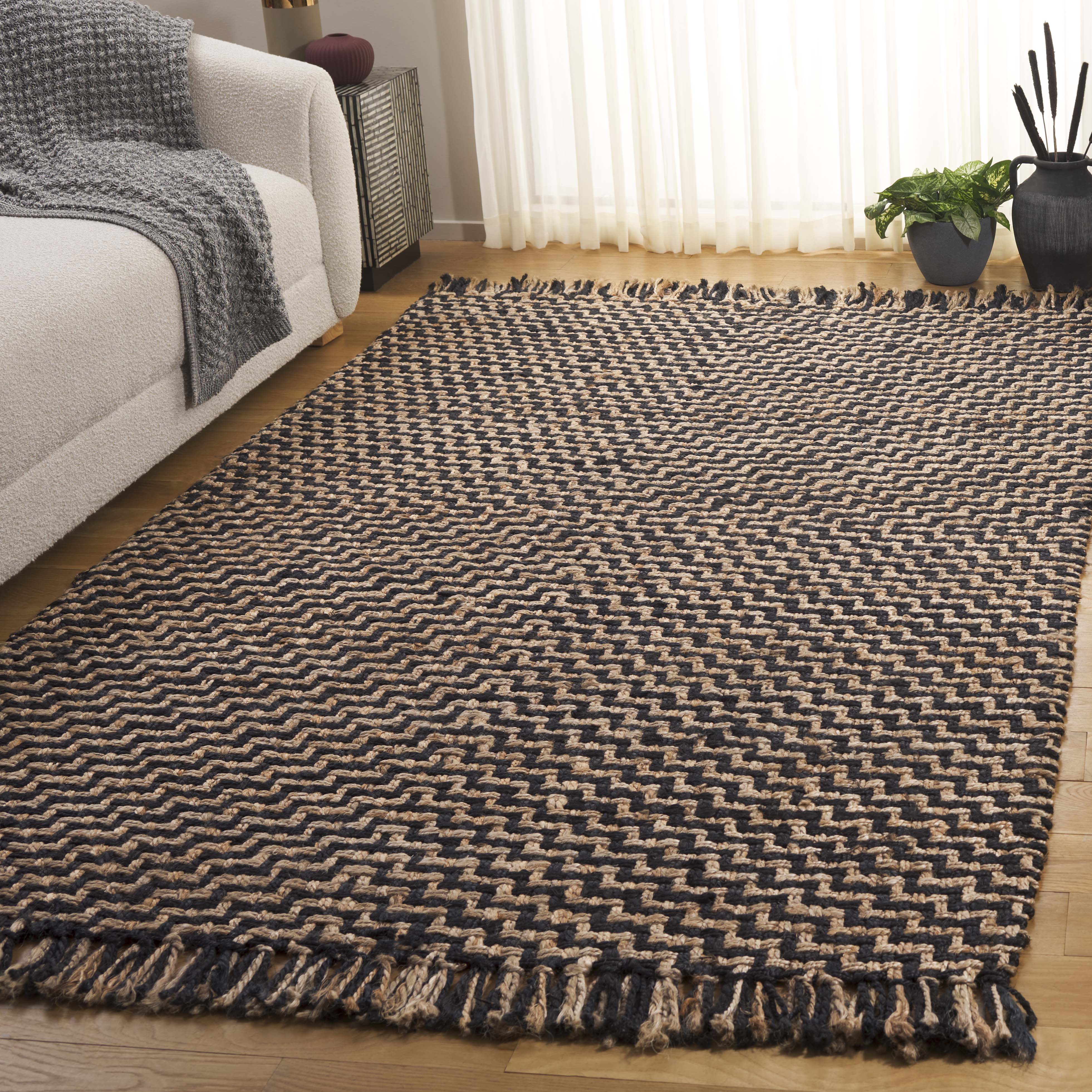 NATURAL FIBER 192 – BLACK / NATURAL