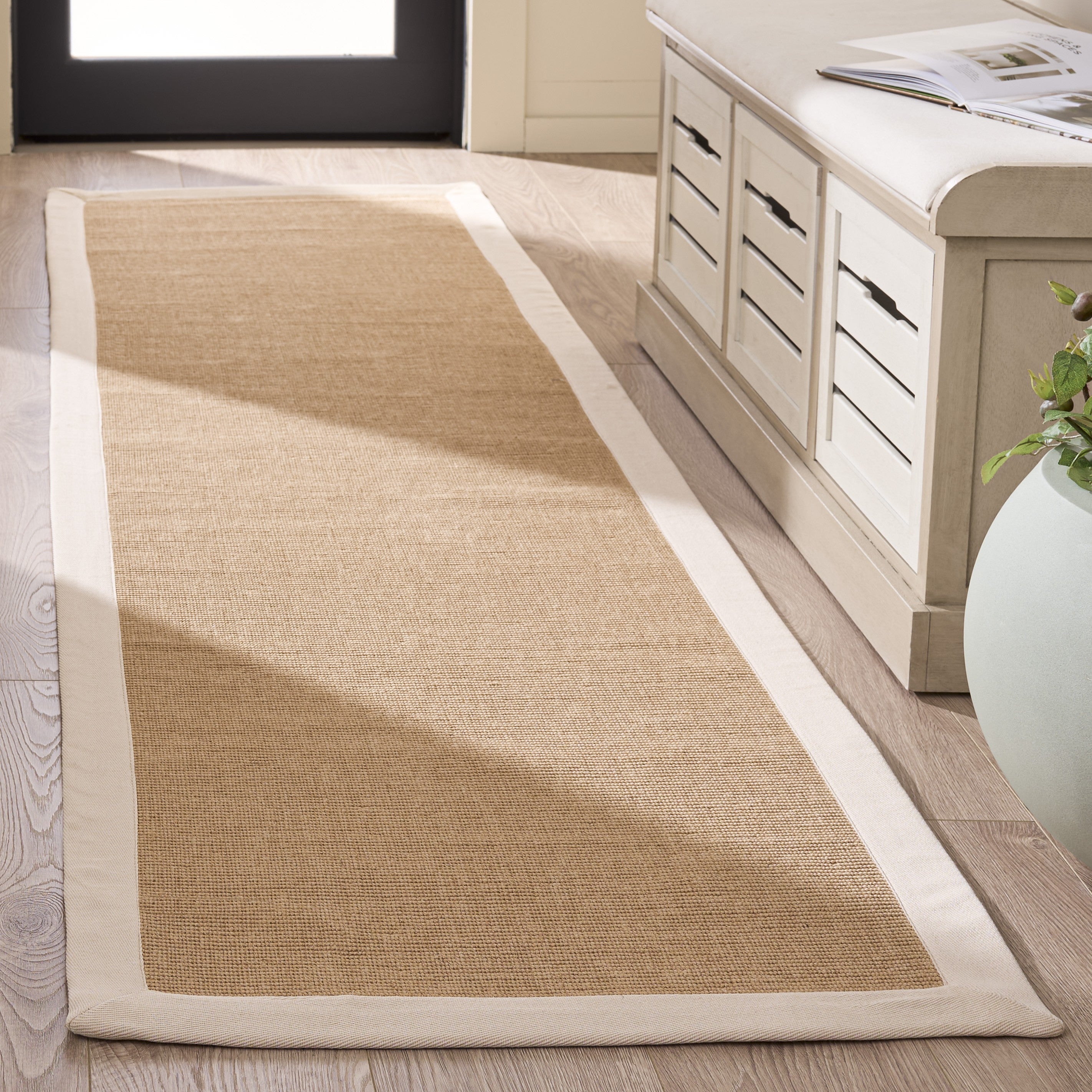NATURAL / IVORY