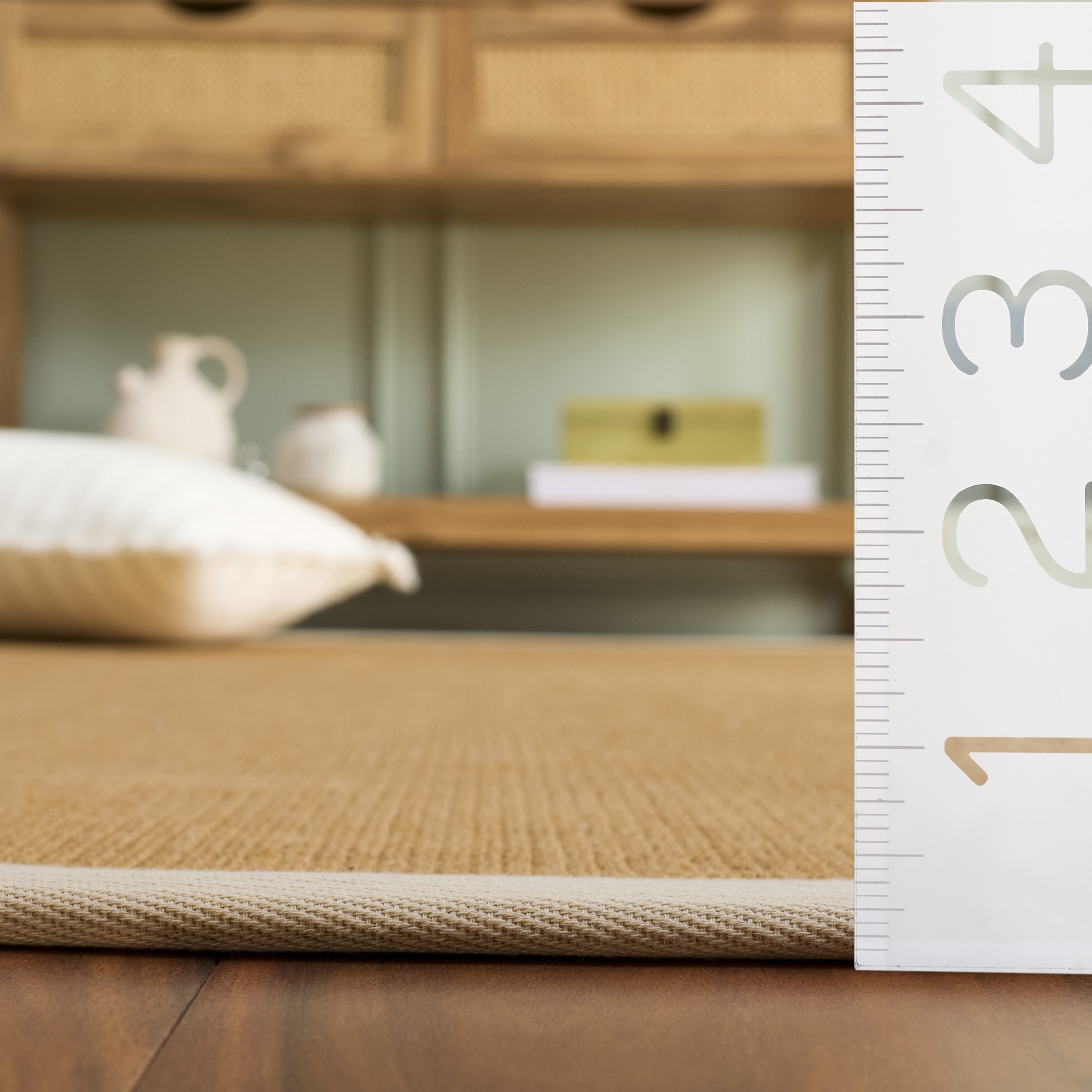 NATURAL / IVORY