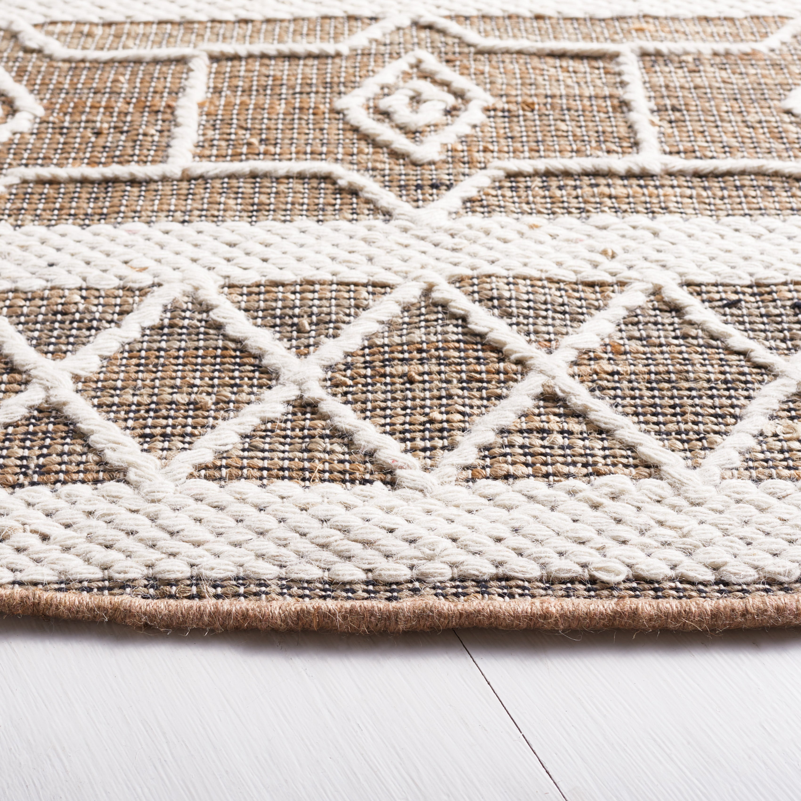 NATURAL / IVORY
