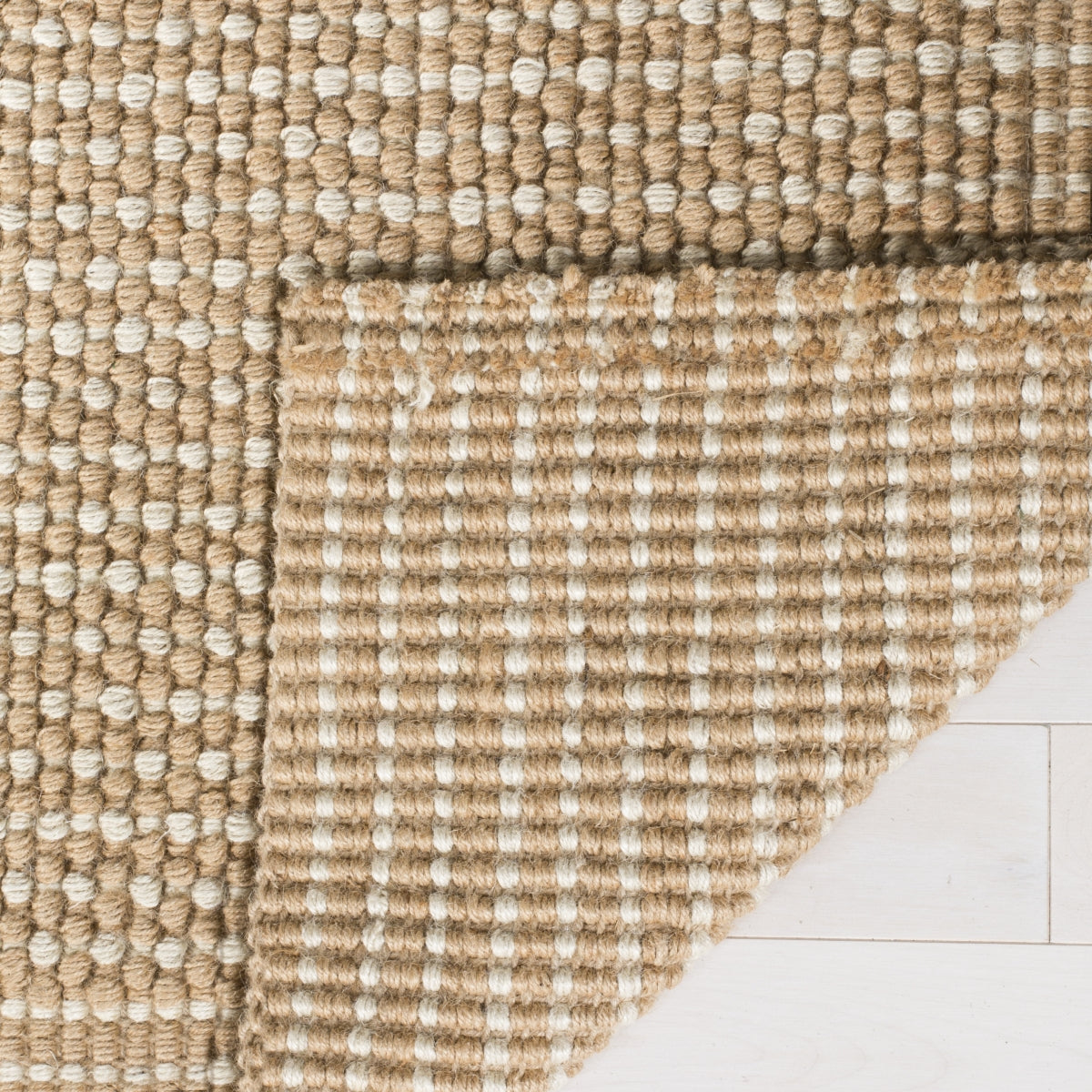 IVORY / BEIGE