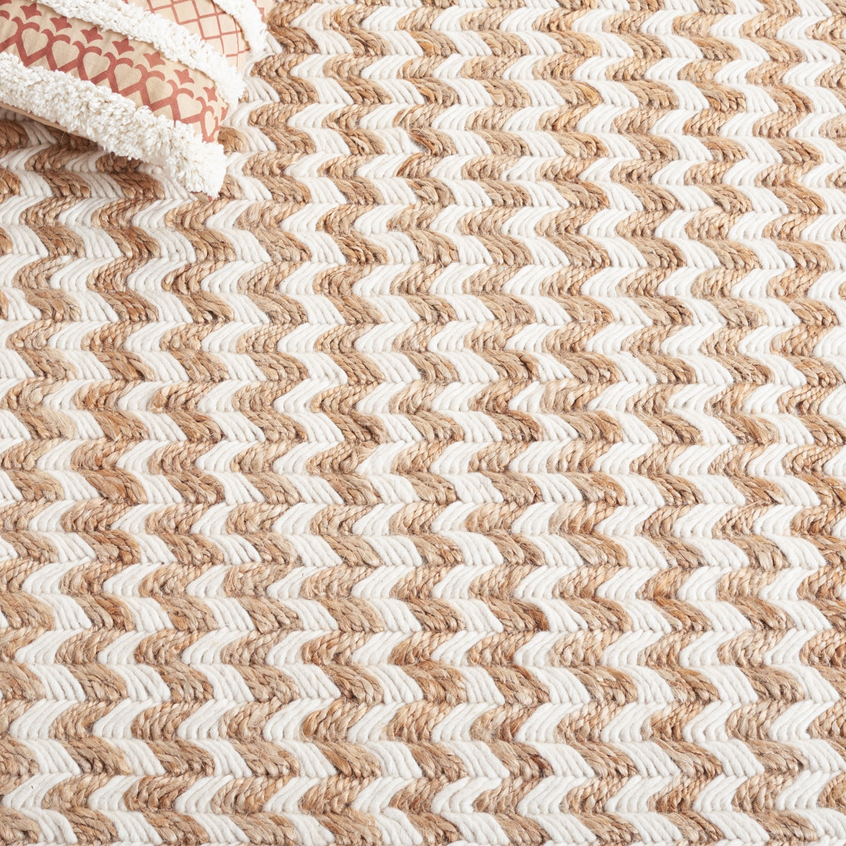 NATURAL / IVORY