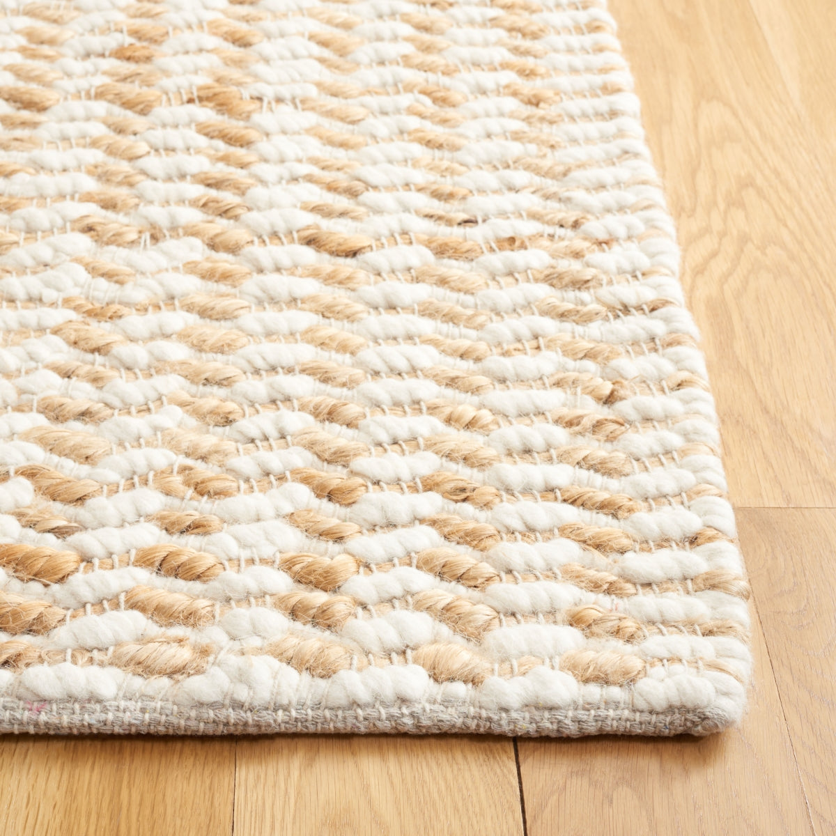 NATURAL / IVORY